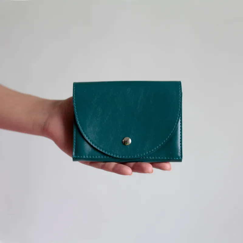 Clutch Portemonnaie mittlere Größe Petrol sold by Alex Bender