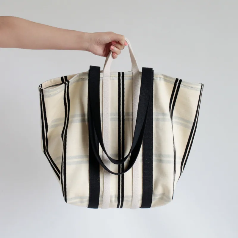 Riesen Shopper Baumwolle Natur Schwarz kariert sold by Alex Bender