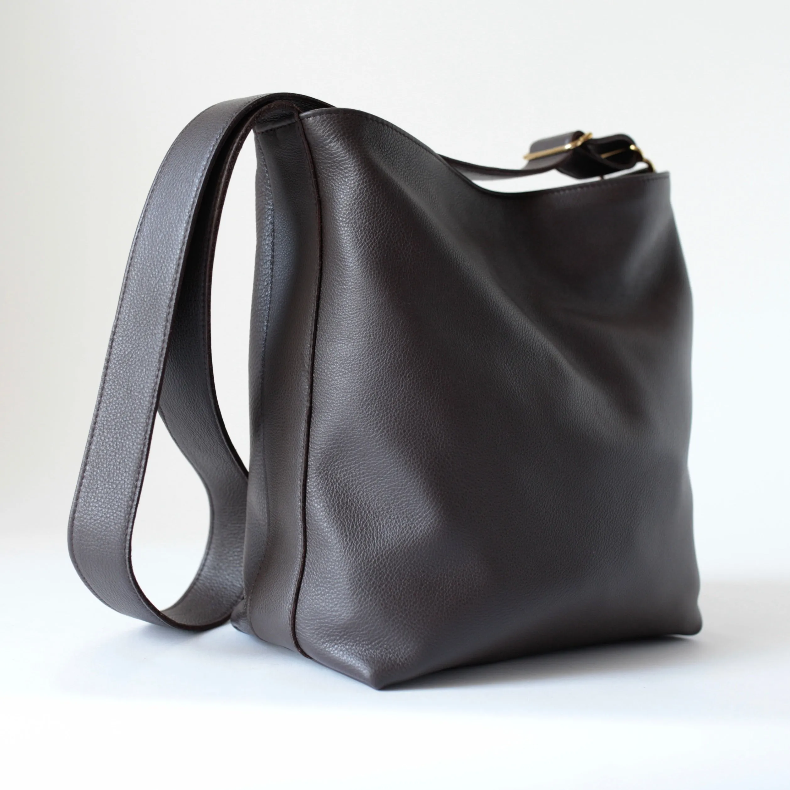 Lederbeutel Dunkelbraun sold by Alex Bender product image thumbnail 2