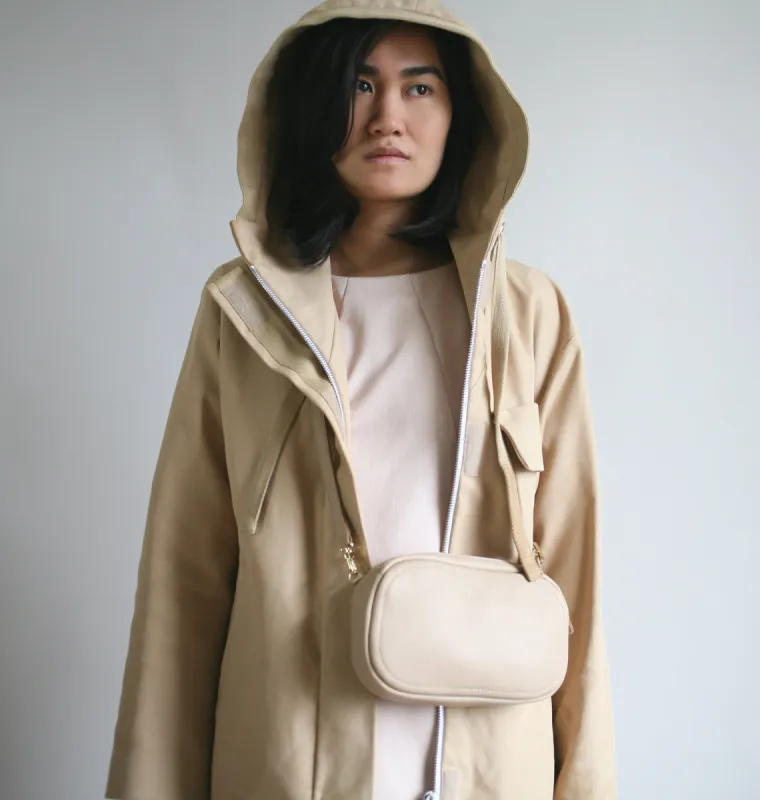 Handtasche OVAL Cappuccino sold by Alex Bender