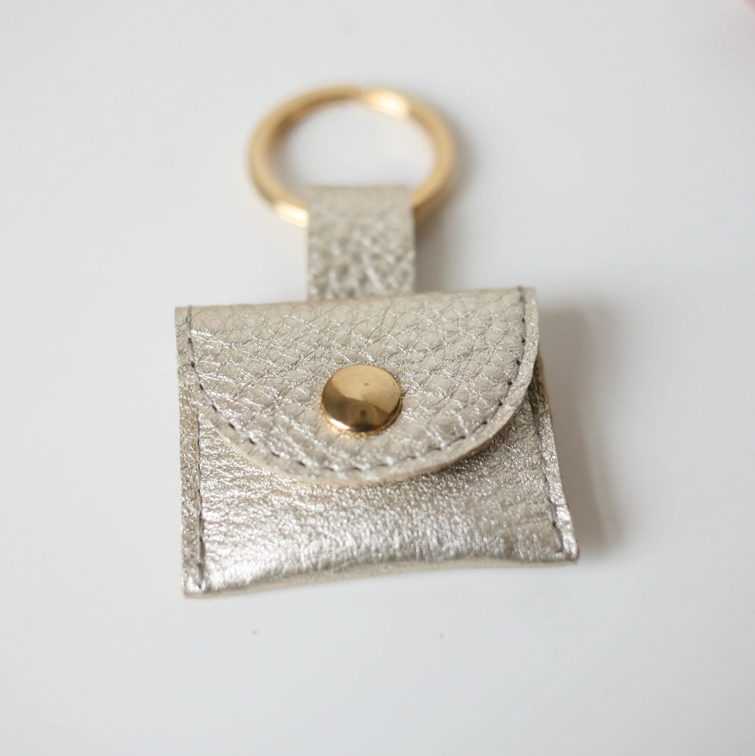 Schlüsselanhänger "Minibag" echt Leder sold by Alex Bender product image thumbnail 5