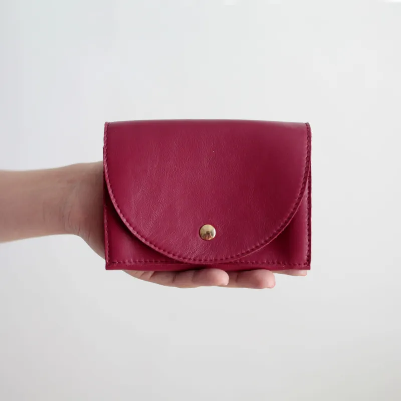 Clutch Portemonnaie mittlere Größe Beere sold by Alex Bender