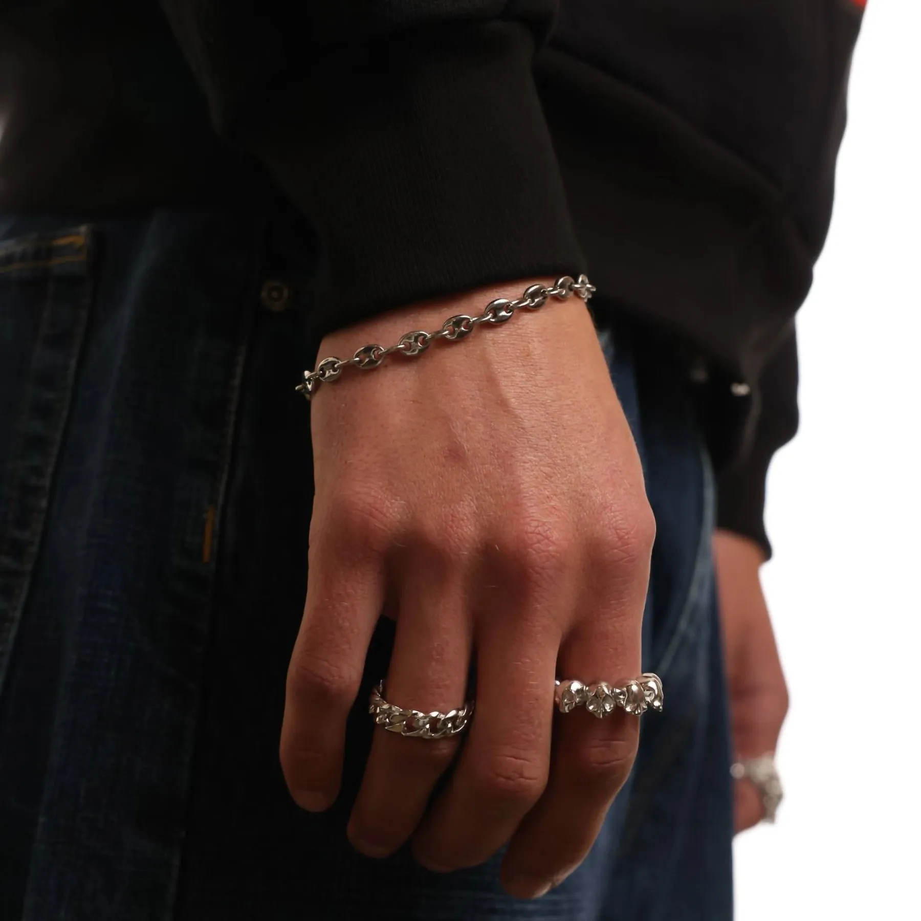 INFINITY LINK BRACELET sold by Hard Jewelry product image thumbnail 3