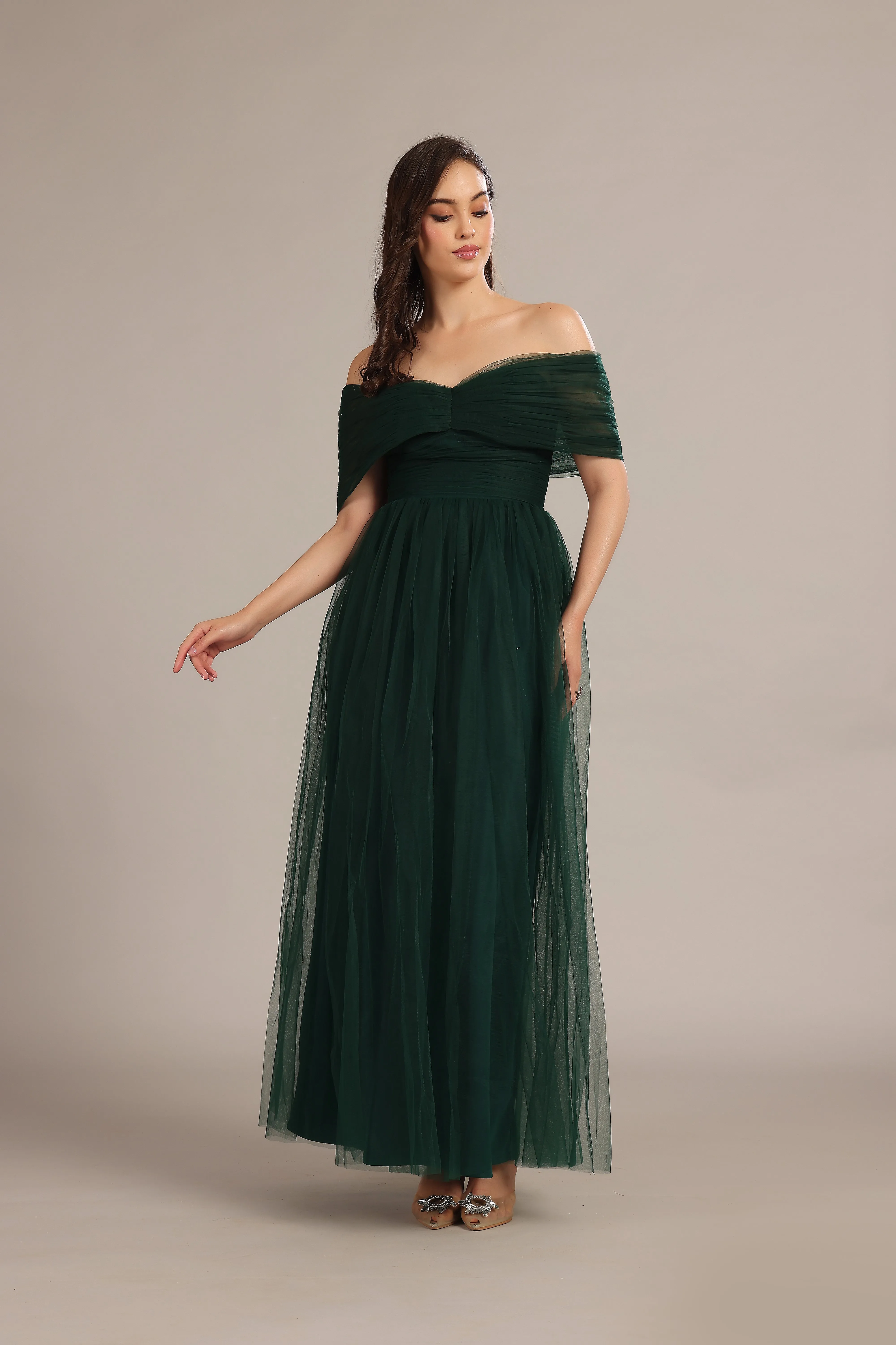 Gillian Maxi Dress in Emerald Green sold by Lace & Beads product image thumbnail 4