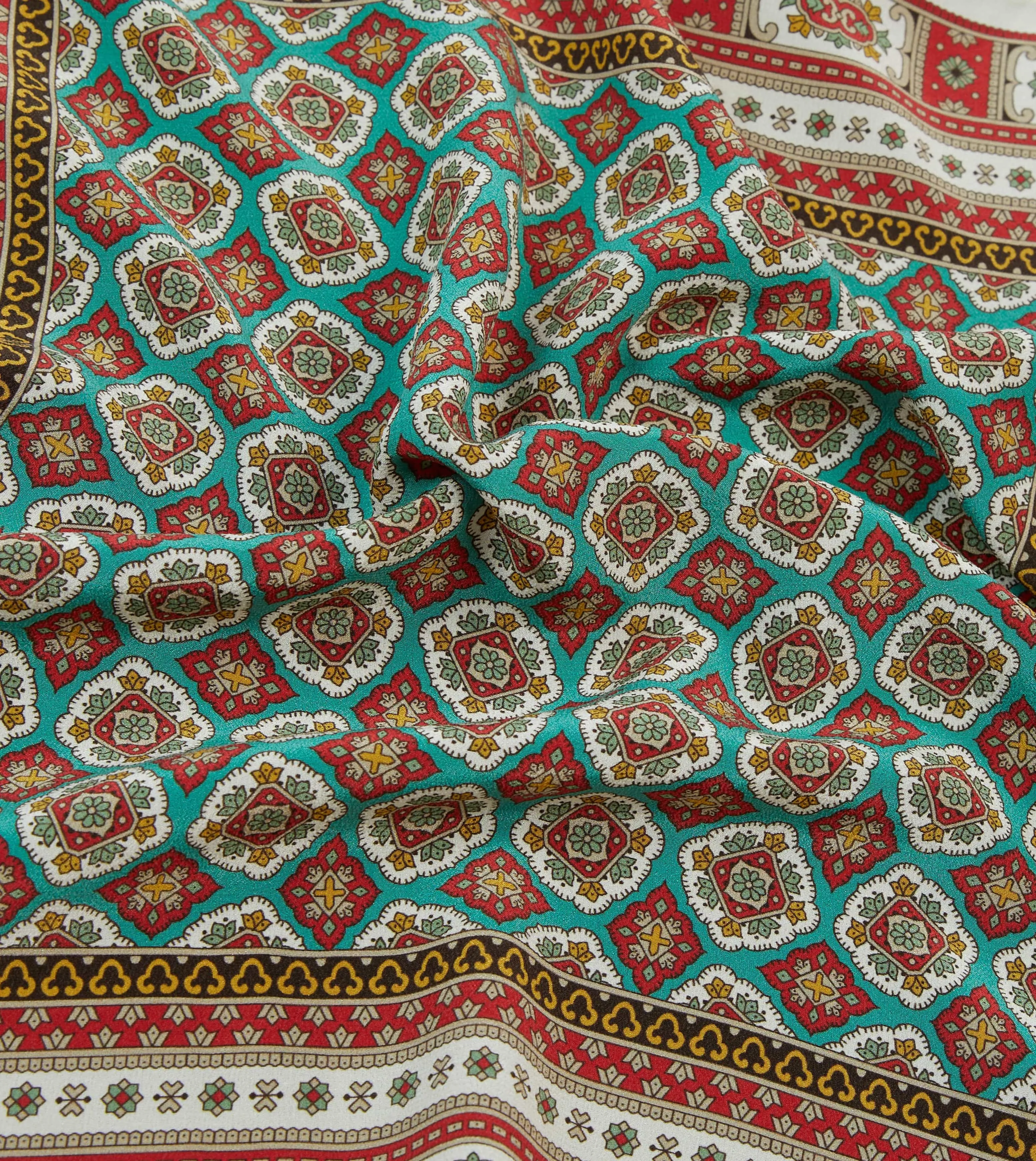 Ecru, Red and Gold Floral Medallion Print Silk Pocket Square sold by Drake's London product image thumbnail 2