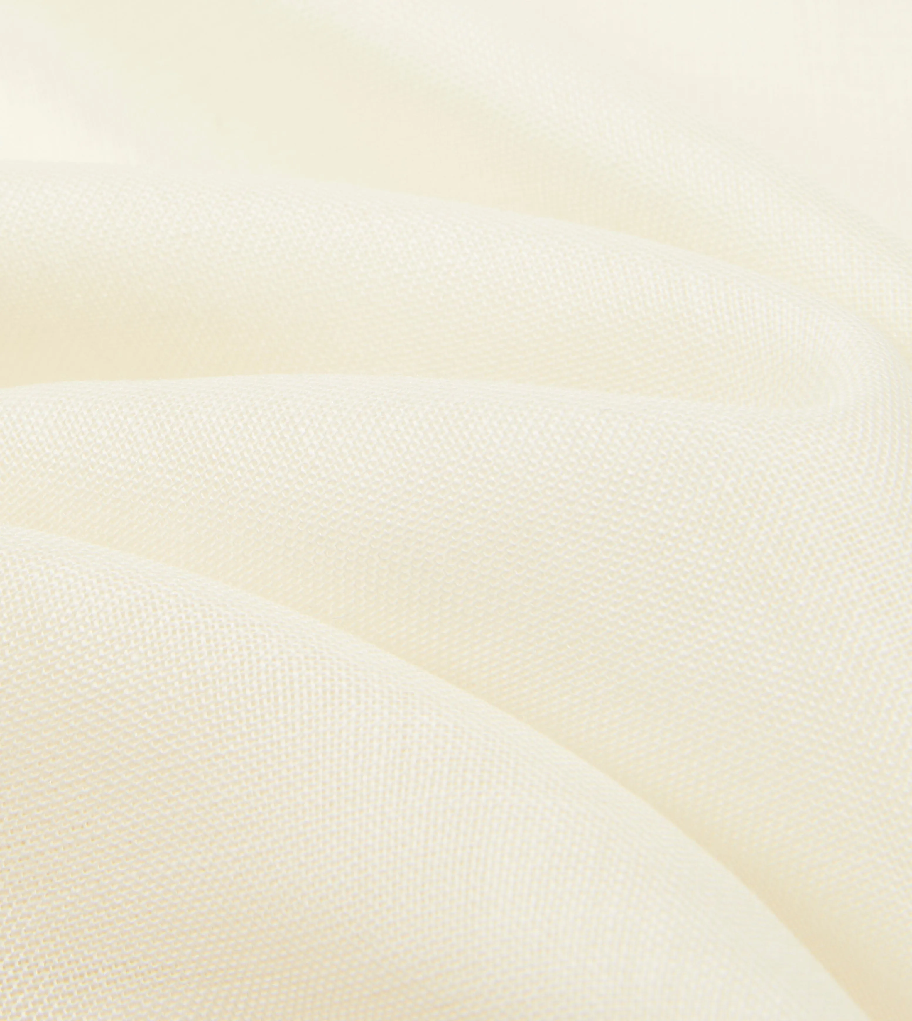 Ivory and Burgundy Shoestring Border Silk Pocket Square sold by Drake's London product image thumbnail 2