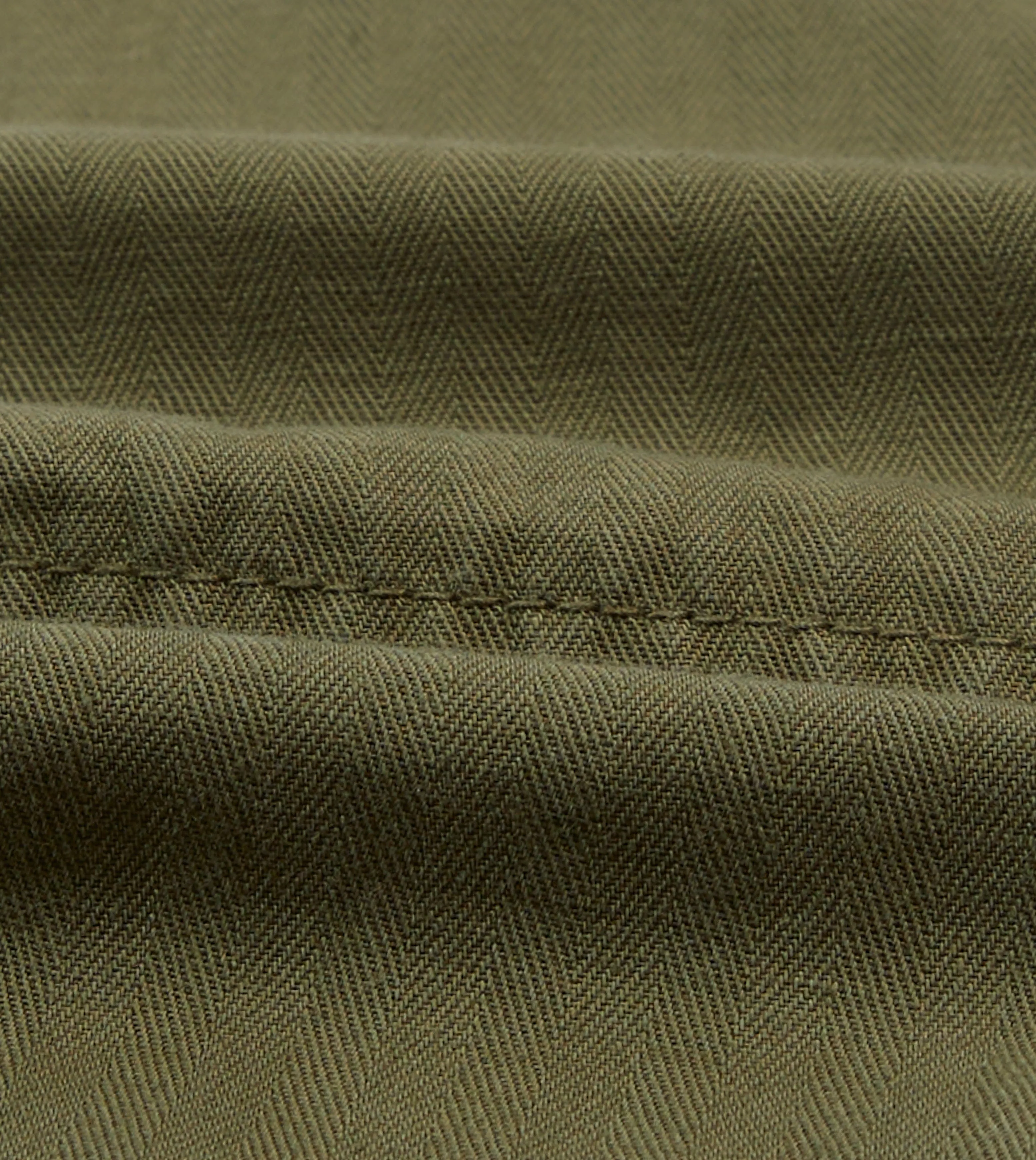 Olive Cotton-Linen Herringbone Fatigue Shorts sold by Drake's London product image thumbnail 2