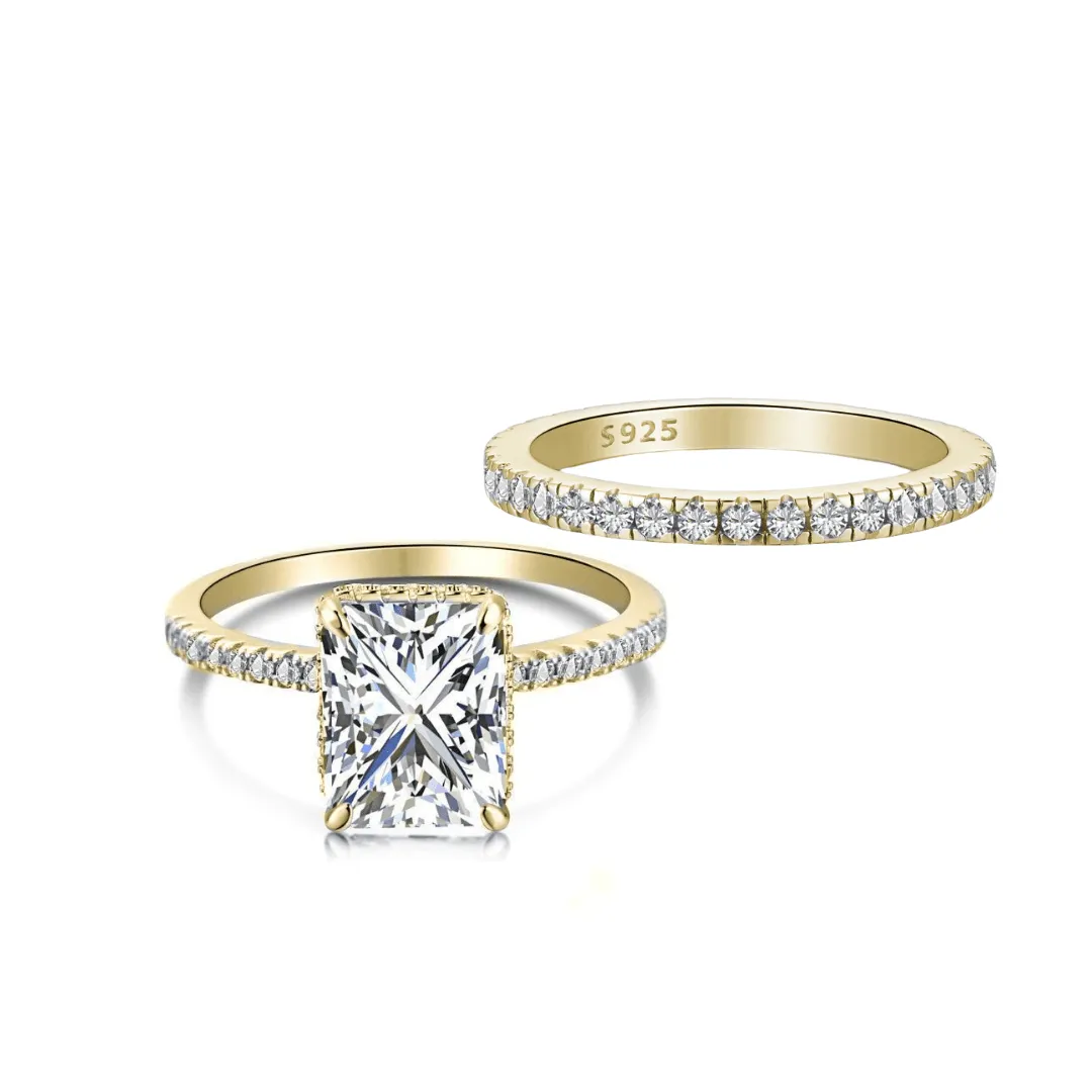 18K Gold Jasmine Ring Wedding Set sold by Luxe Emporium