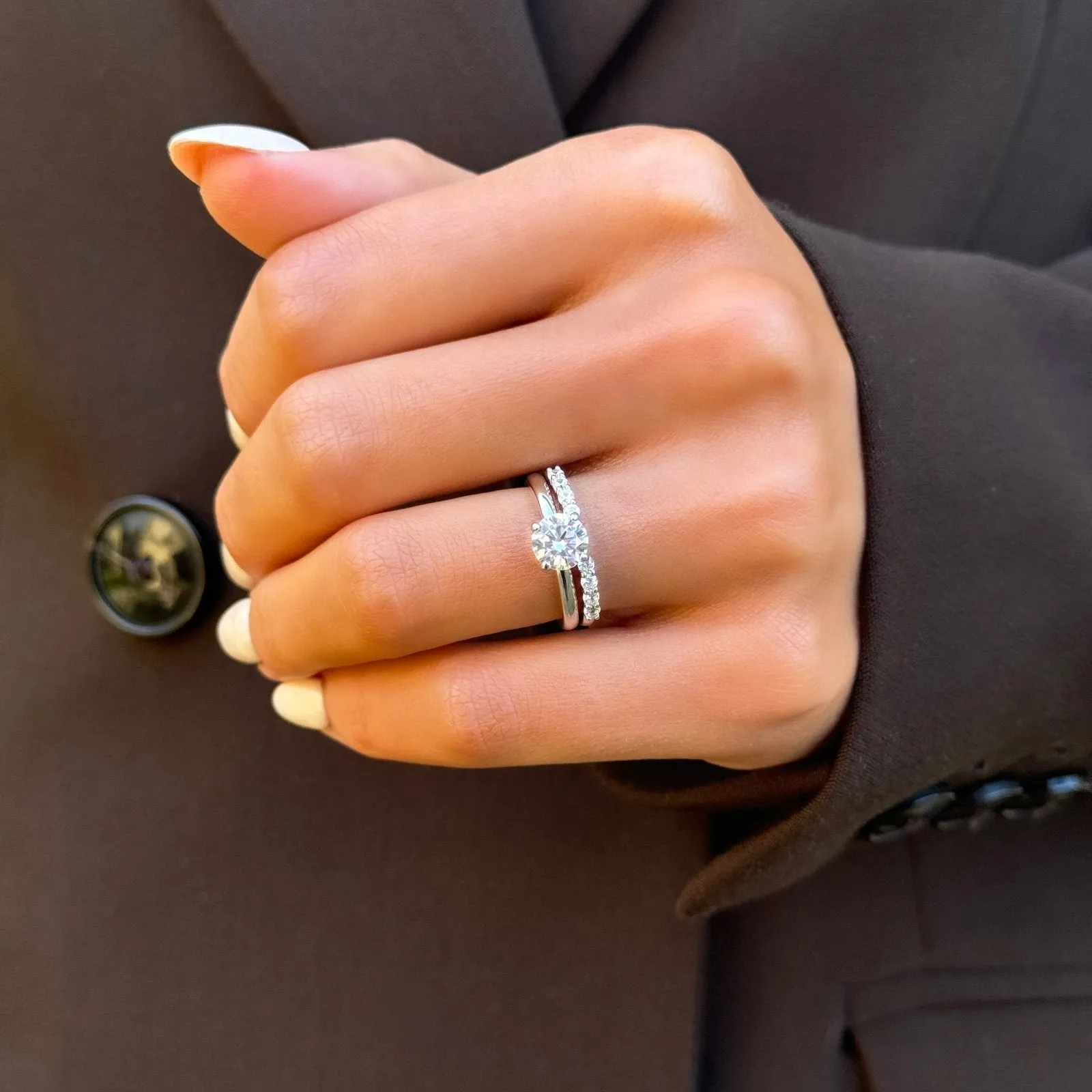 Sterling Silver Donut Band Ring sold by Luxe Emporium product image thumbnail 2