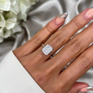 Sterling Silver Plain Band Jasmine Ring sold by Luxe Emporium