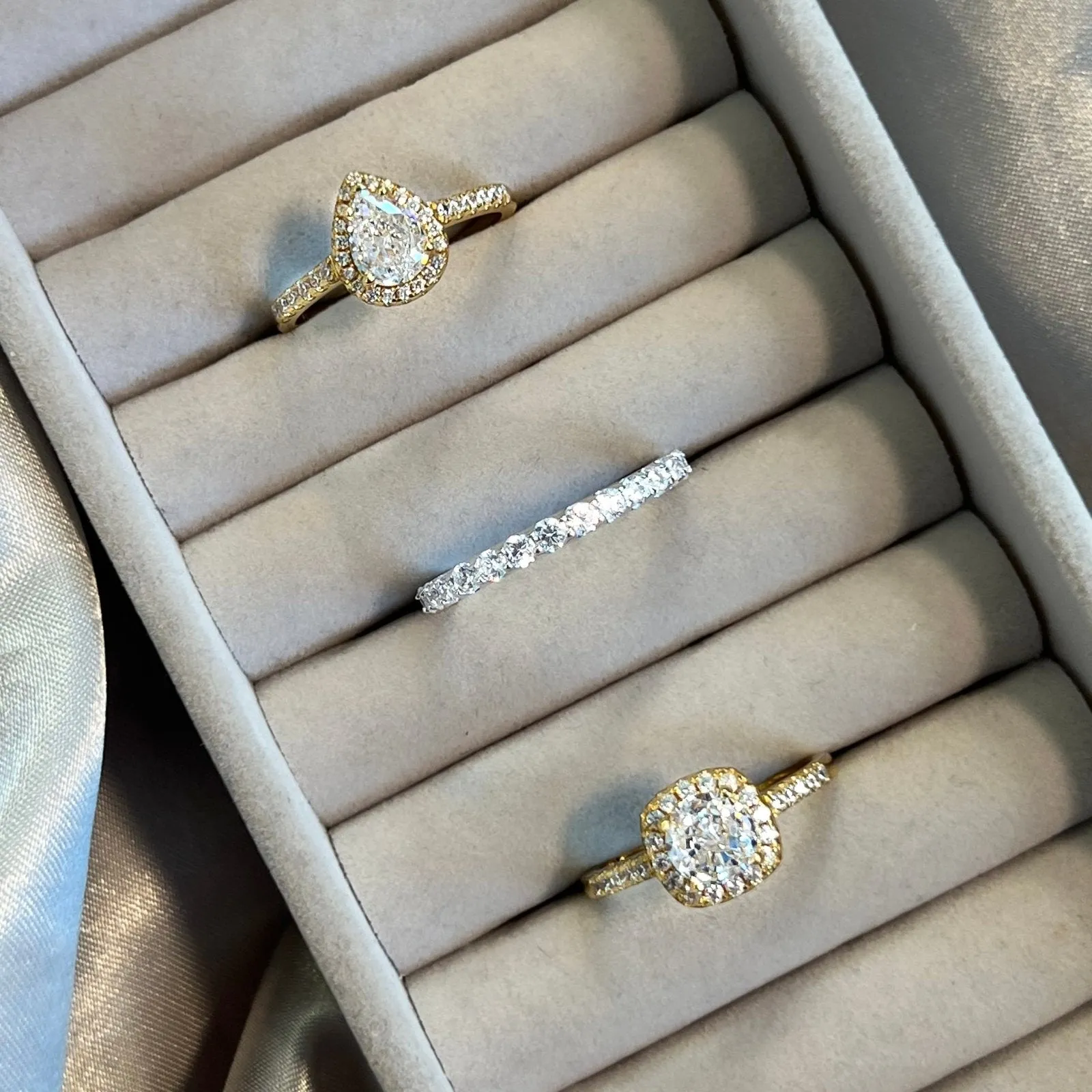 Sterling Silver Aurelia Band Ring sold by Luxe Emporium product image thumbnail 5