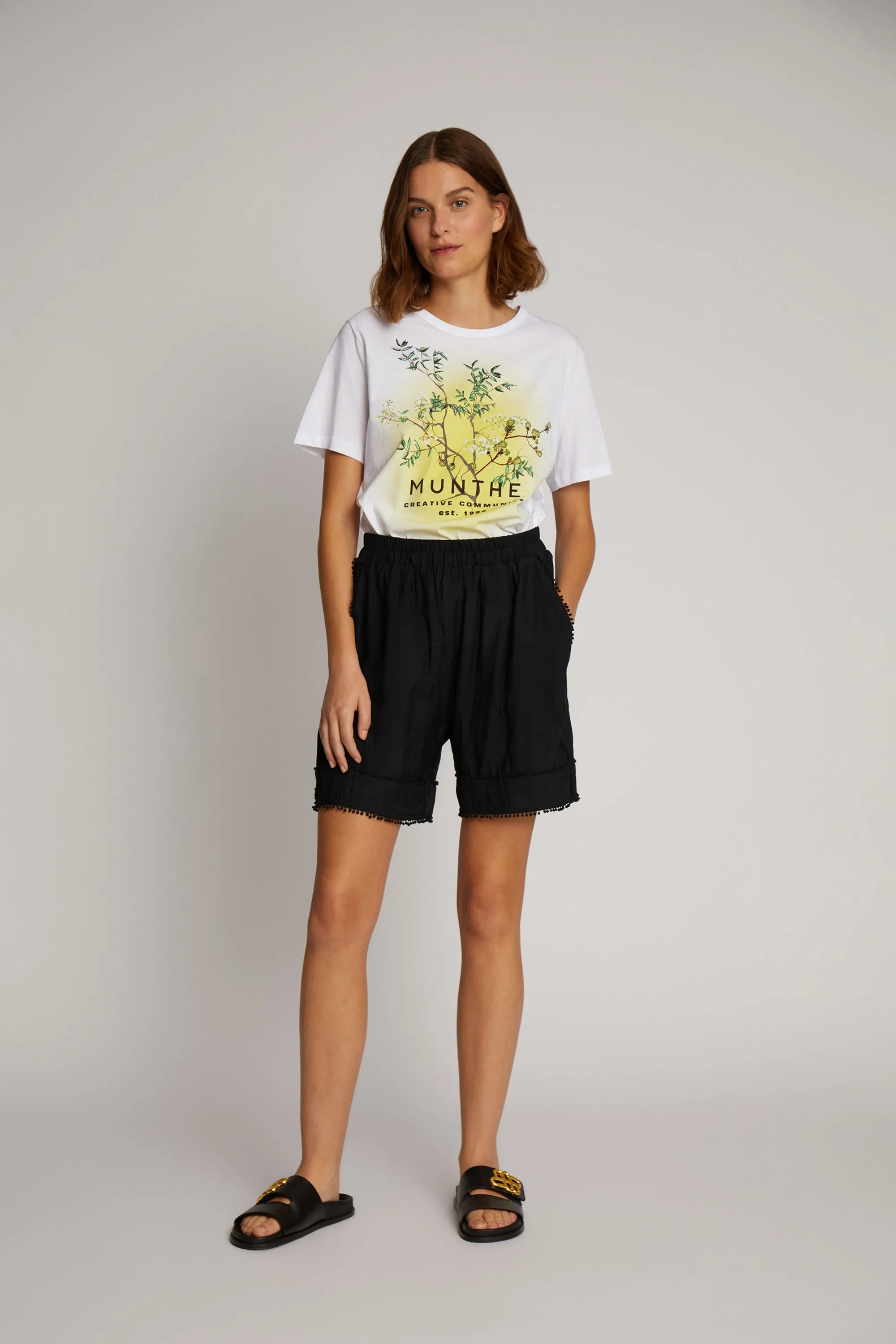 OHIMO - BLACK sold by Munthe