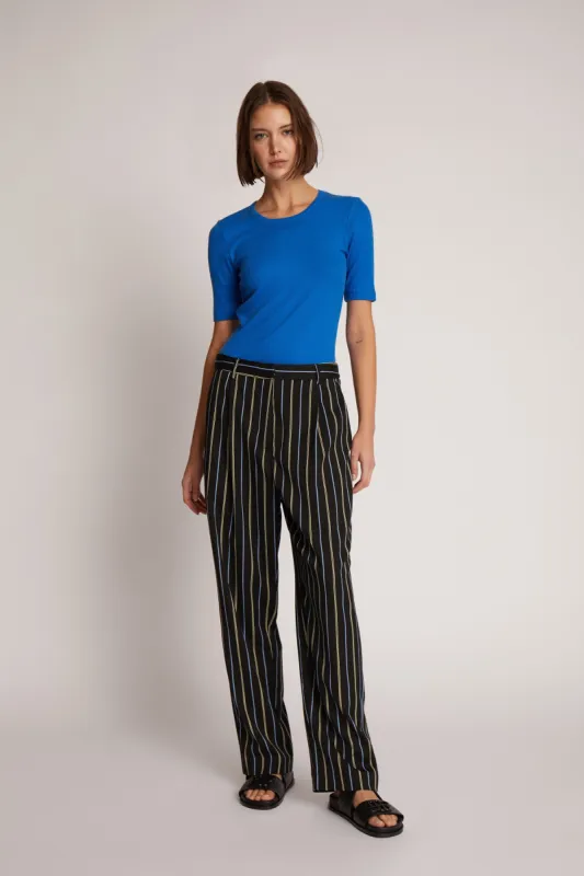 MUTULA sold by Munthe