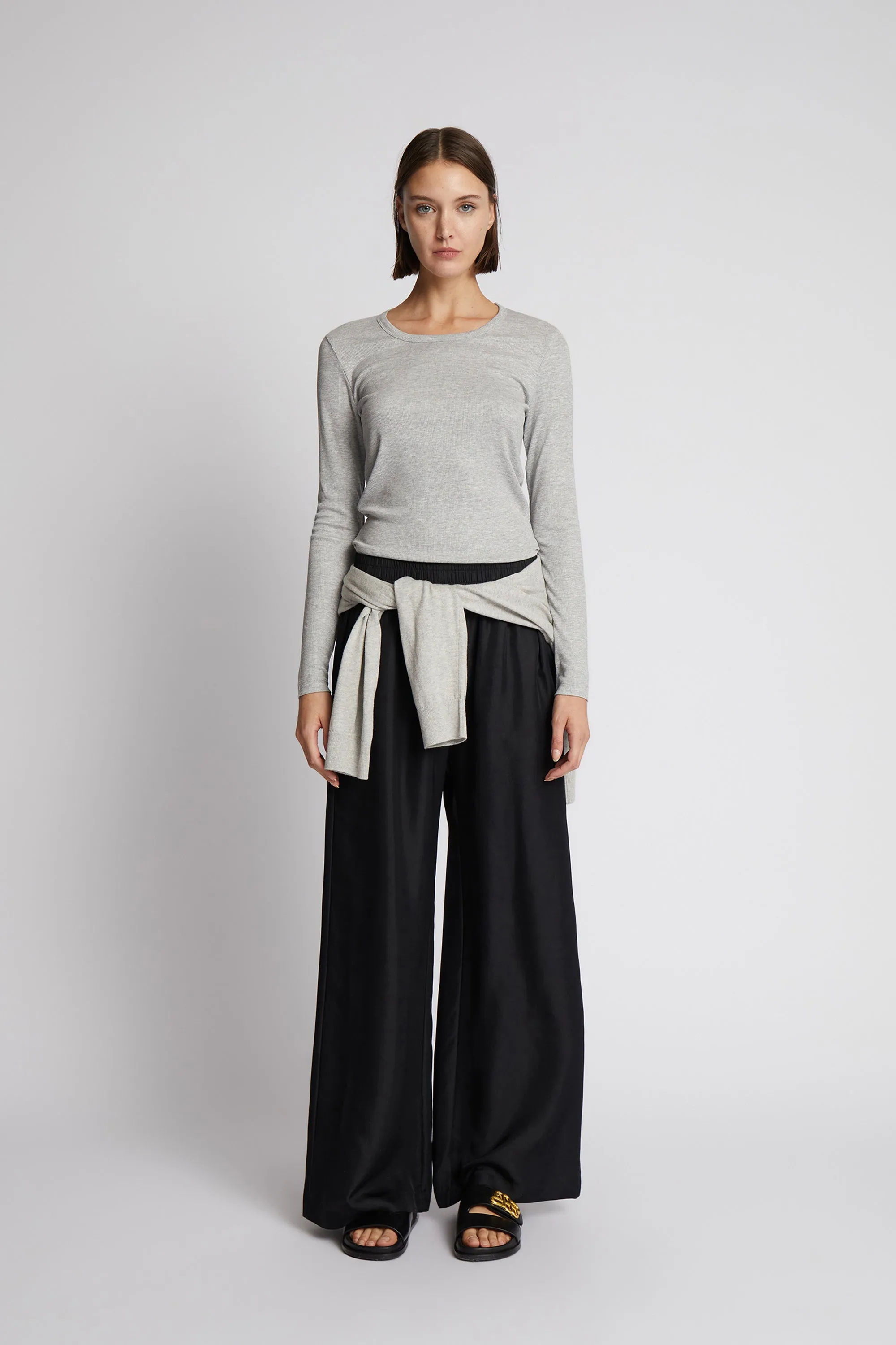 CUTEST - GREY sold by Munthe