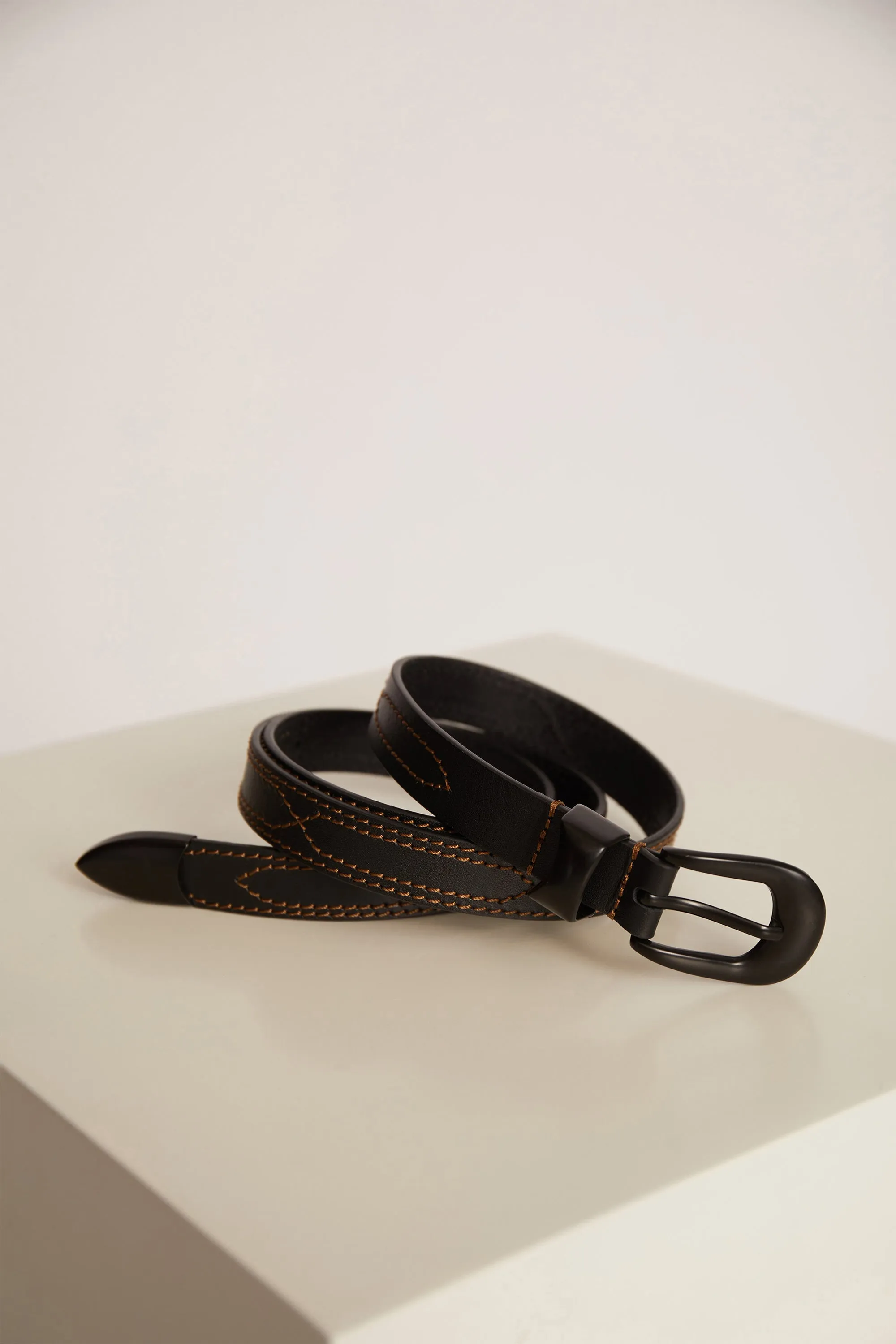 TALASSO - BLACK sold by Munthe