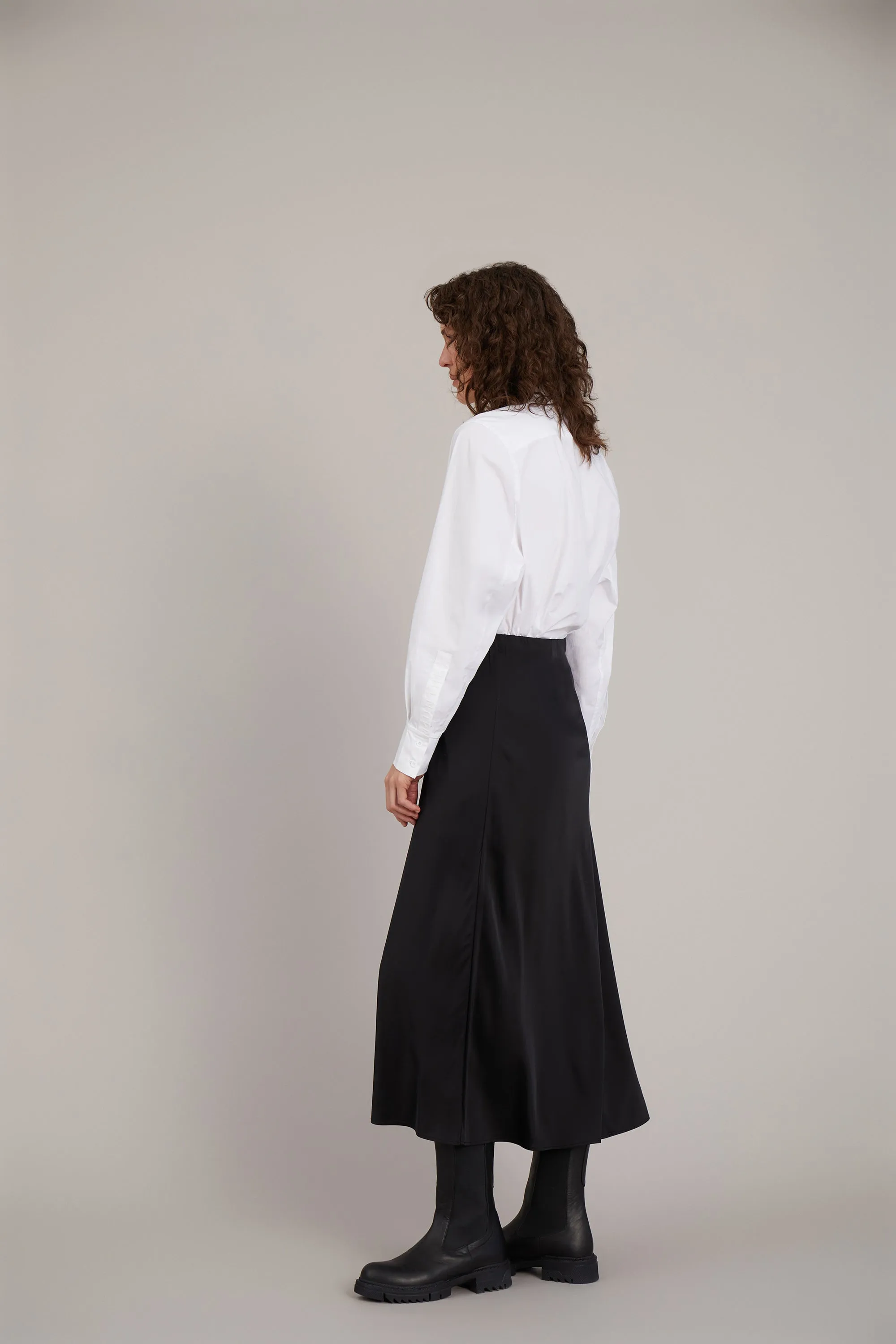 BABE - BLACK sold by Munthe product image thumbnail 4