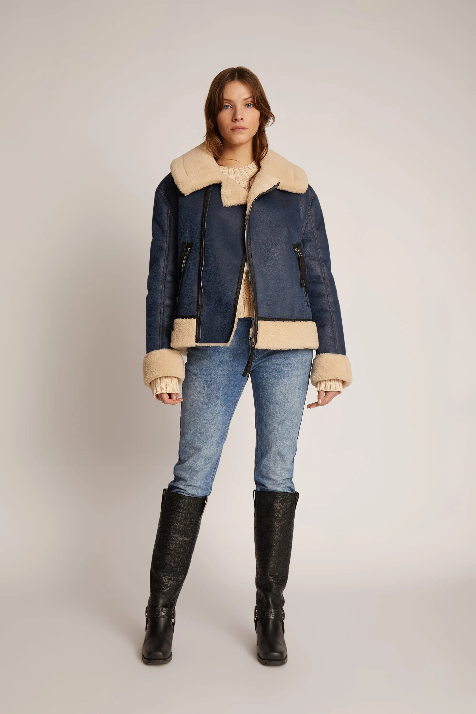 TISHIA - BLUE sold by Munthe