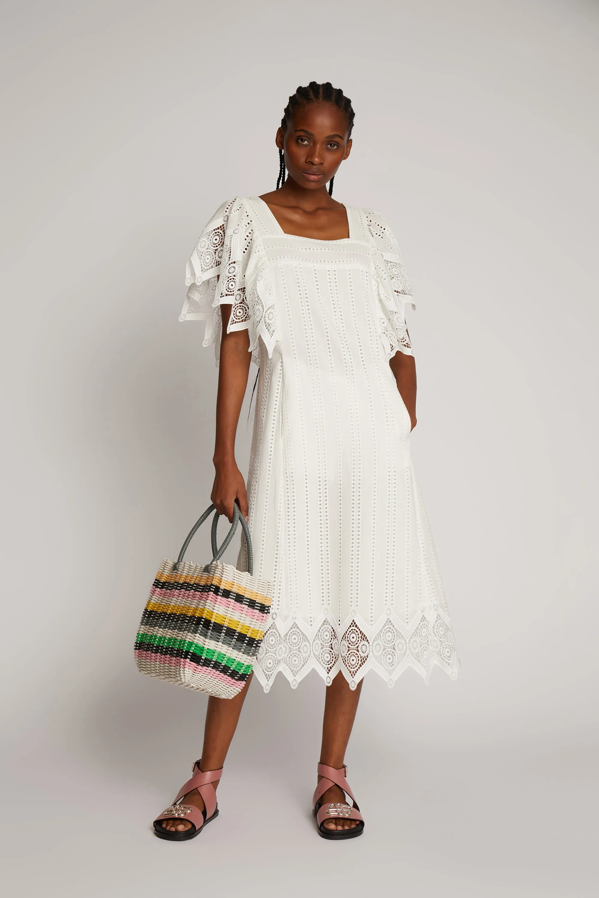 KAMMAMA - WHITE sold by Munthe