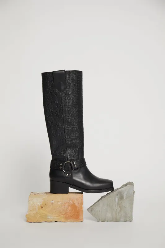TOTOR - BLACK made by Munthe