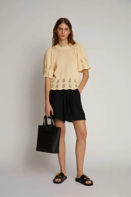 OVACIK - CREME sold by Munthe