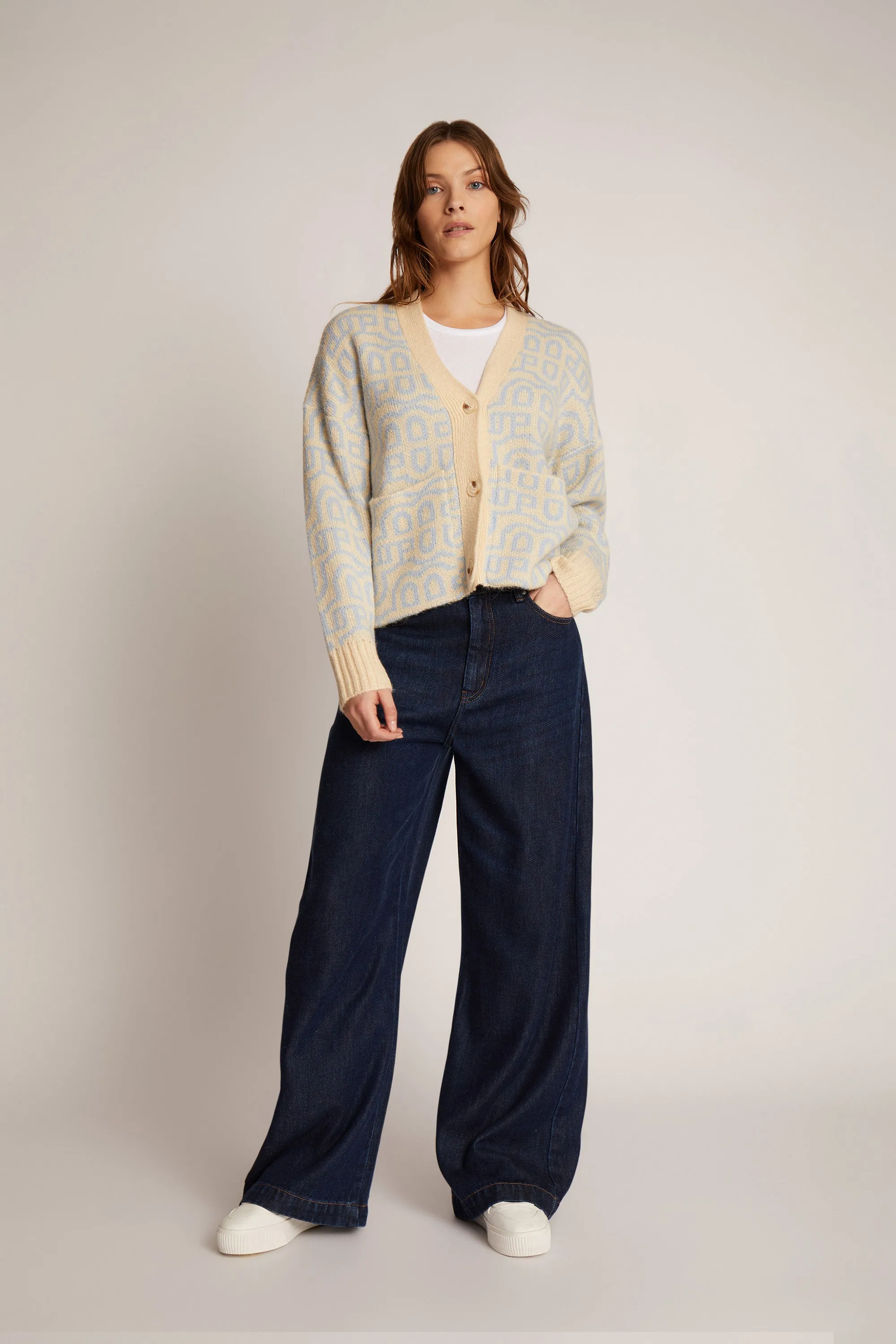 TALHUA - IVORY sold by Munthe