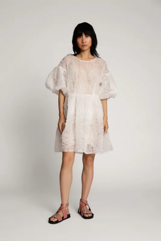 KUBIC - WHITE sold by Munthe