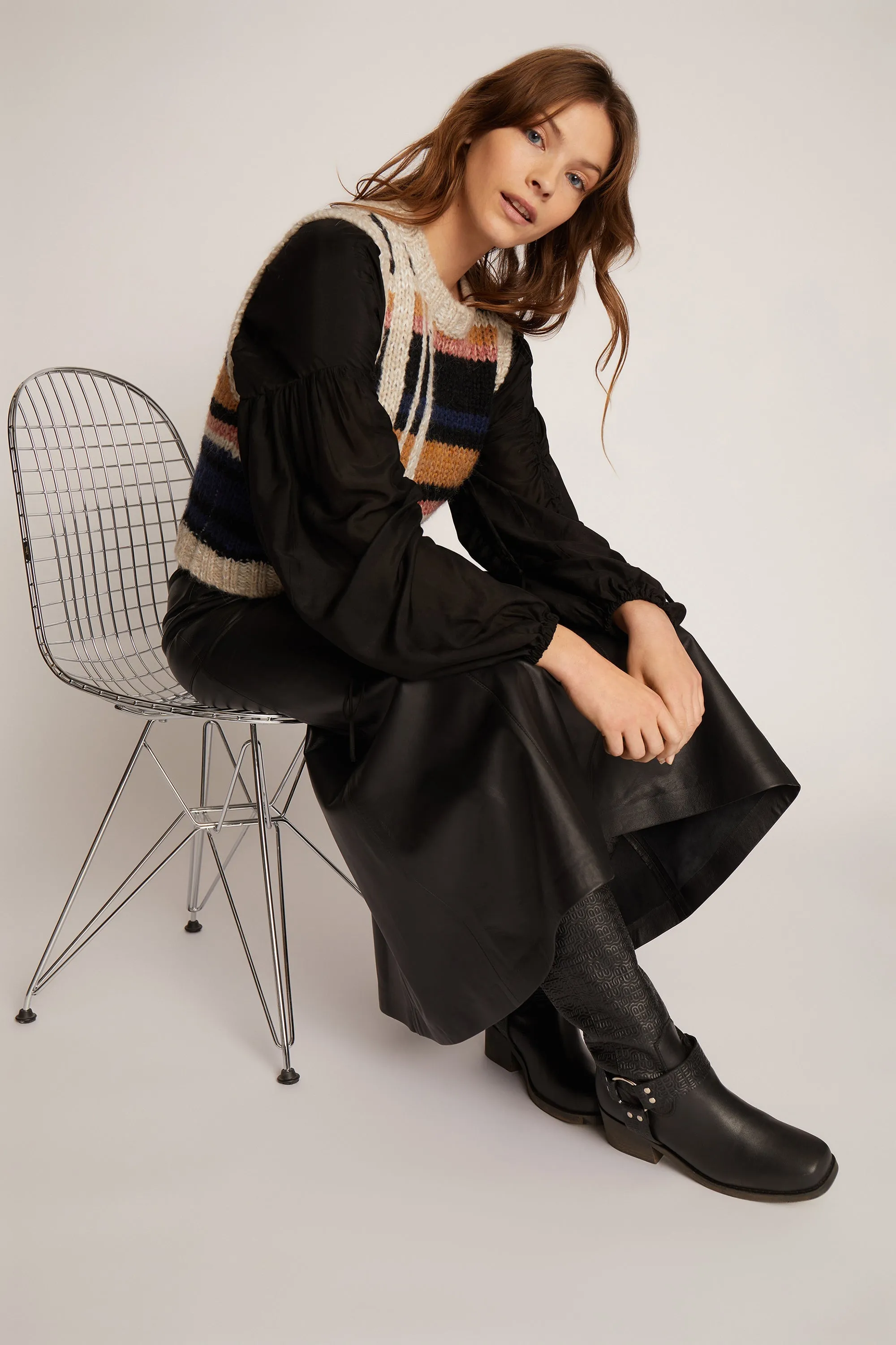 TOMALLY - BLACK sold by Munthe product image thumbnail 4