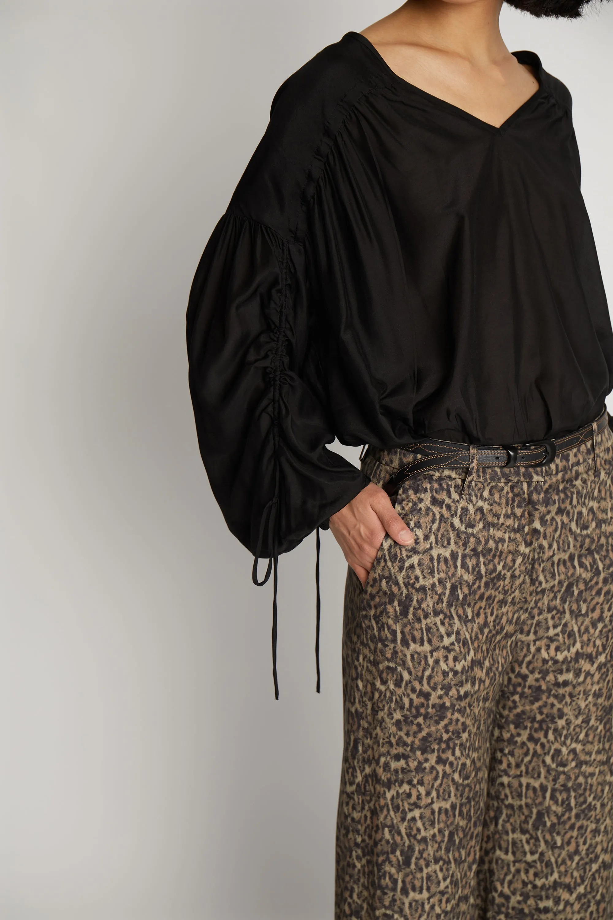 TOMALLY - BLACK sold by Munthe product image thumbnail 2