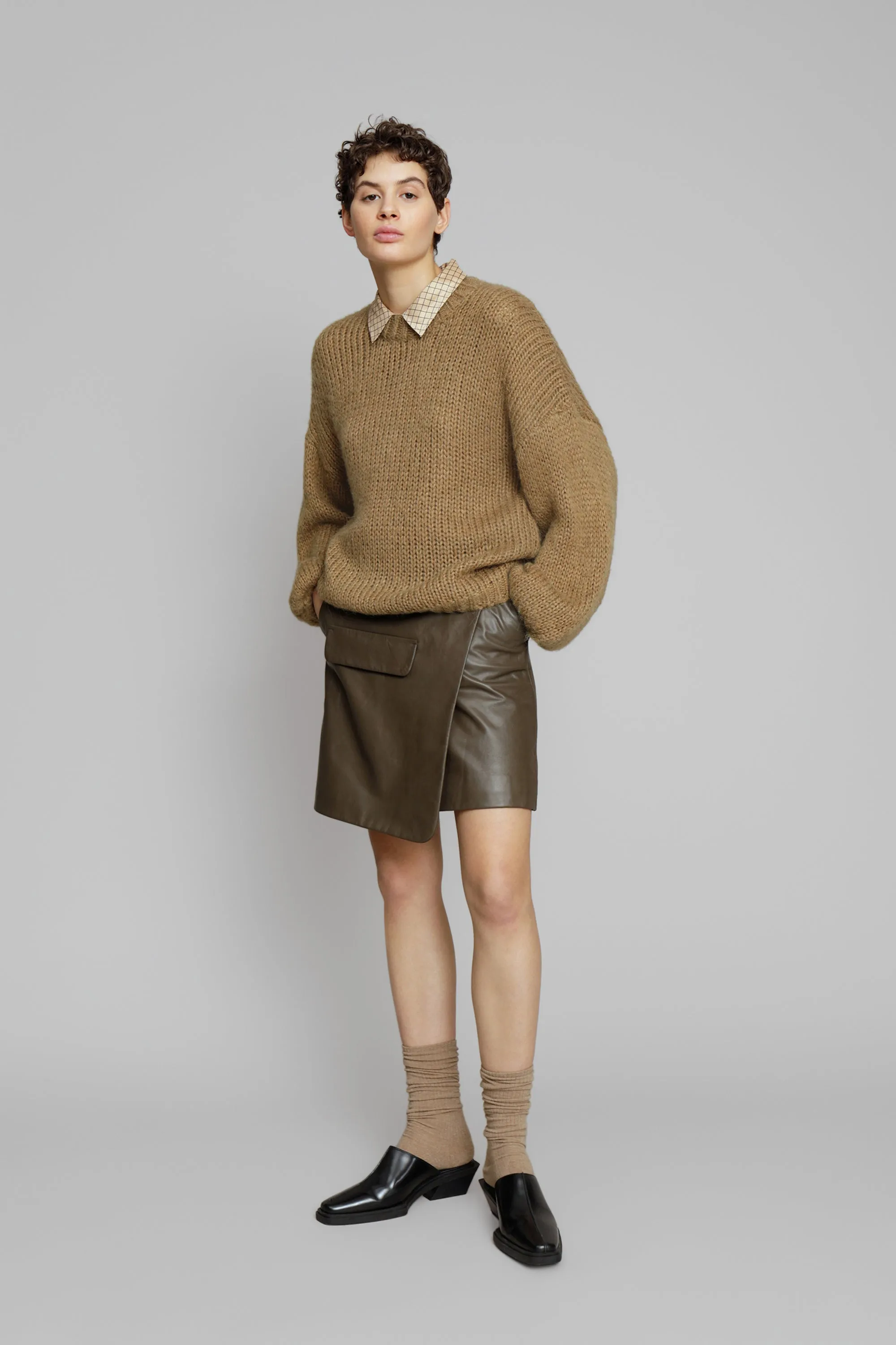 EAFFIE sold by Munthe