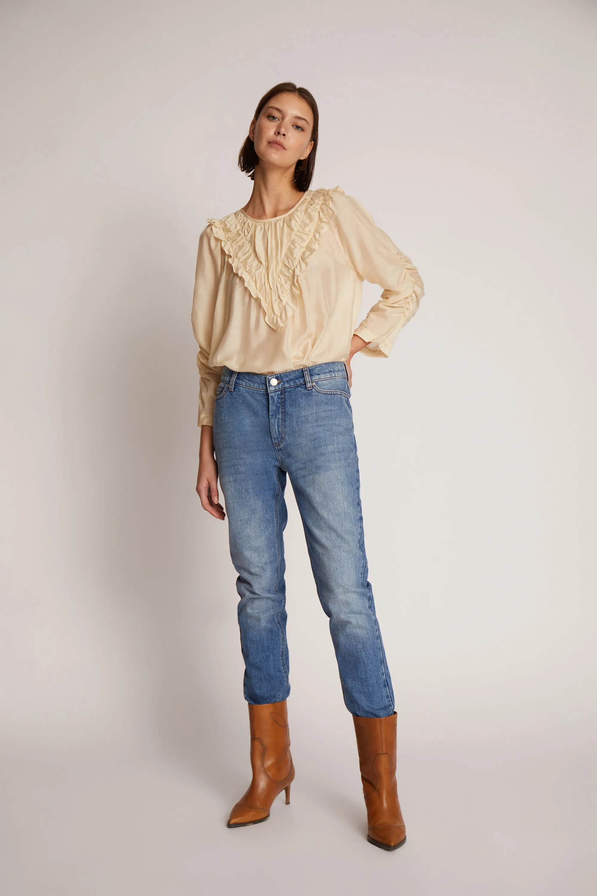 TENDA - CREME sold by Munthe