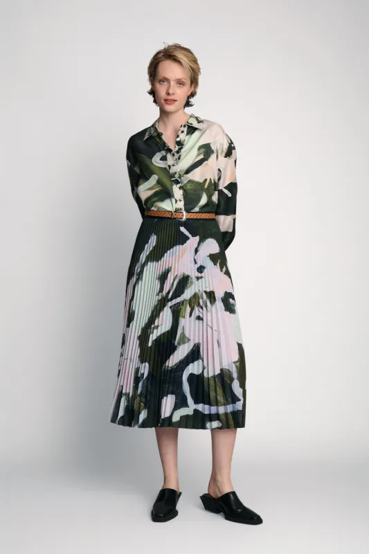 CHARMING sold by Munthe