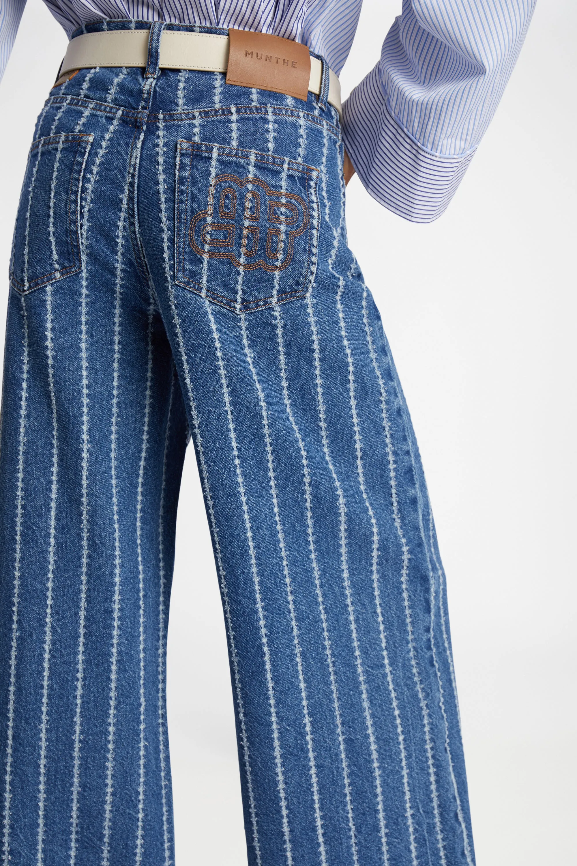 ECUBE - INDIGO sold by Munthe product image thumbnail 4