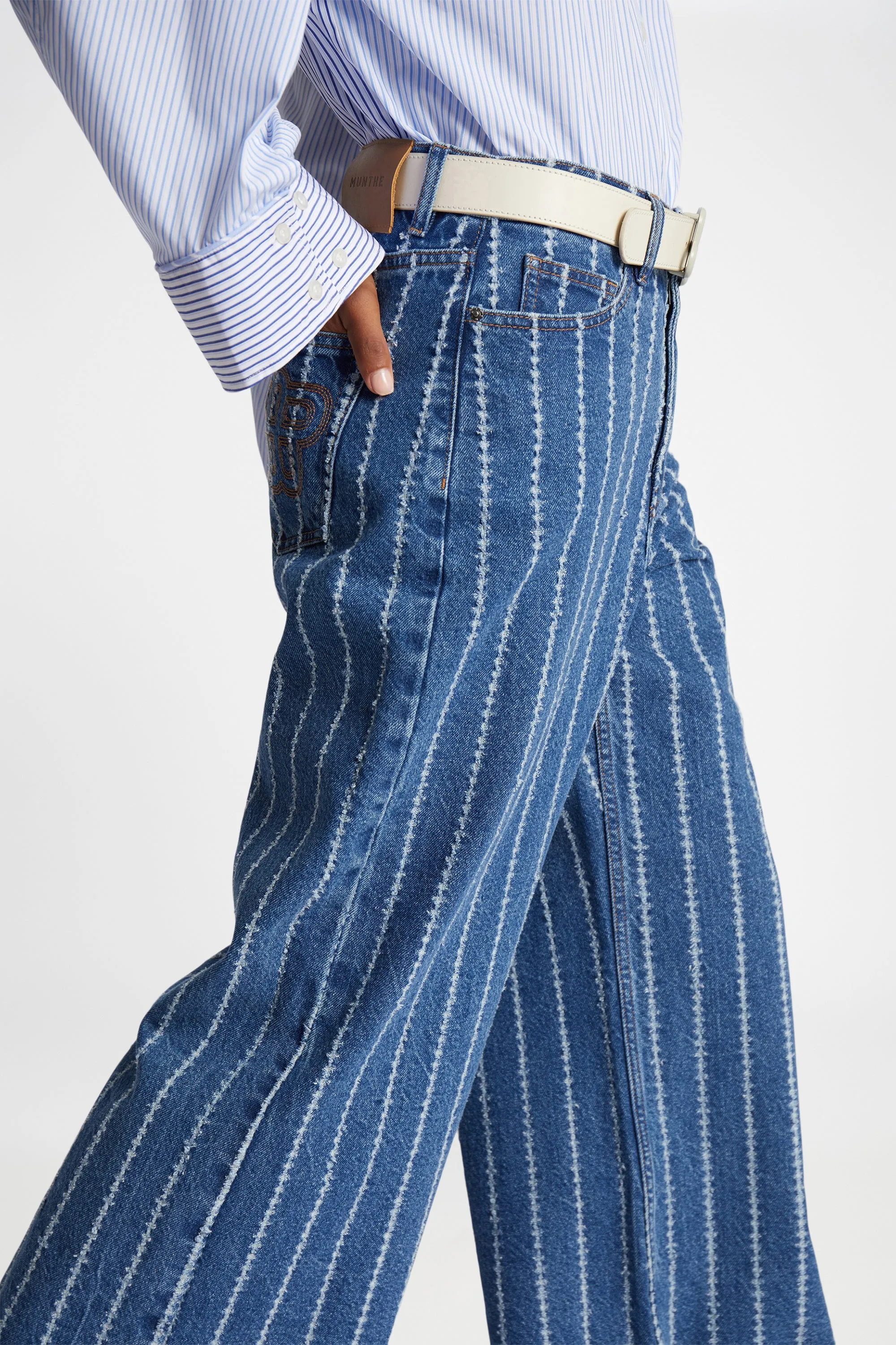 ECUBE - INDIGO sold by Munthe product image thumbnail 2