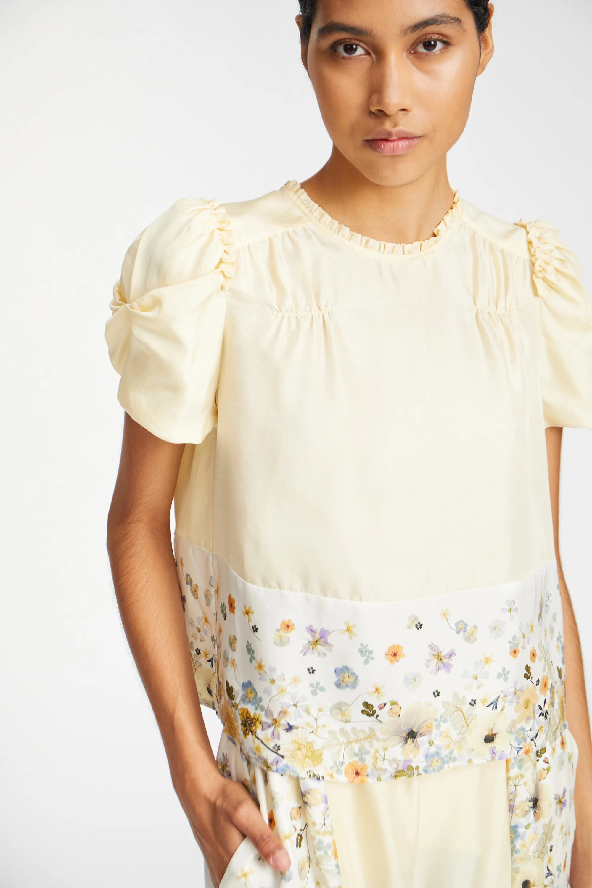 FAHSAI SILK - CREME sold by Munthe product image thumbnail 2