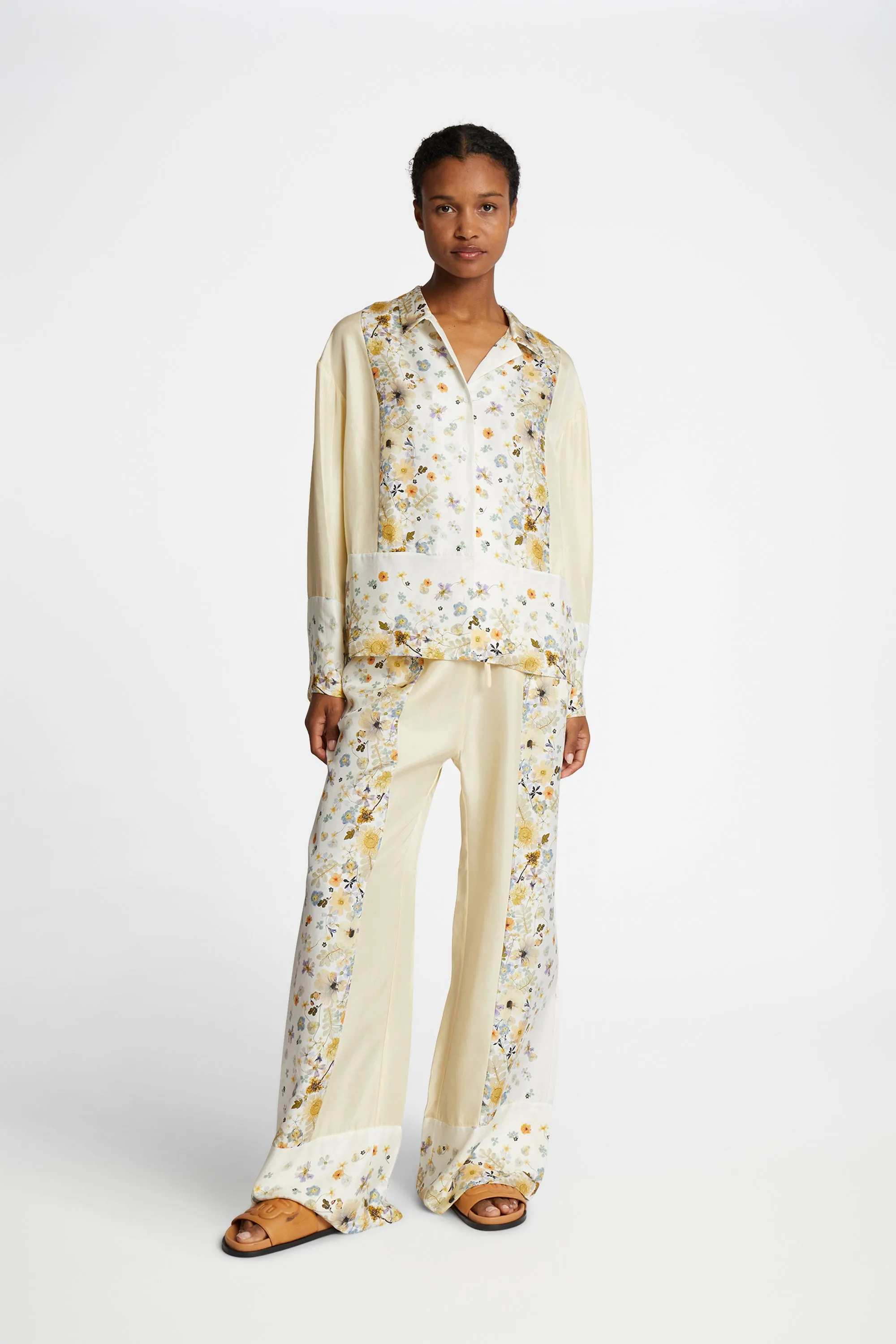 FAIZA SILK - CREME sold by Munthe product image thumbnail 5