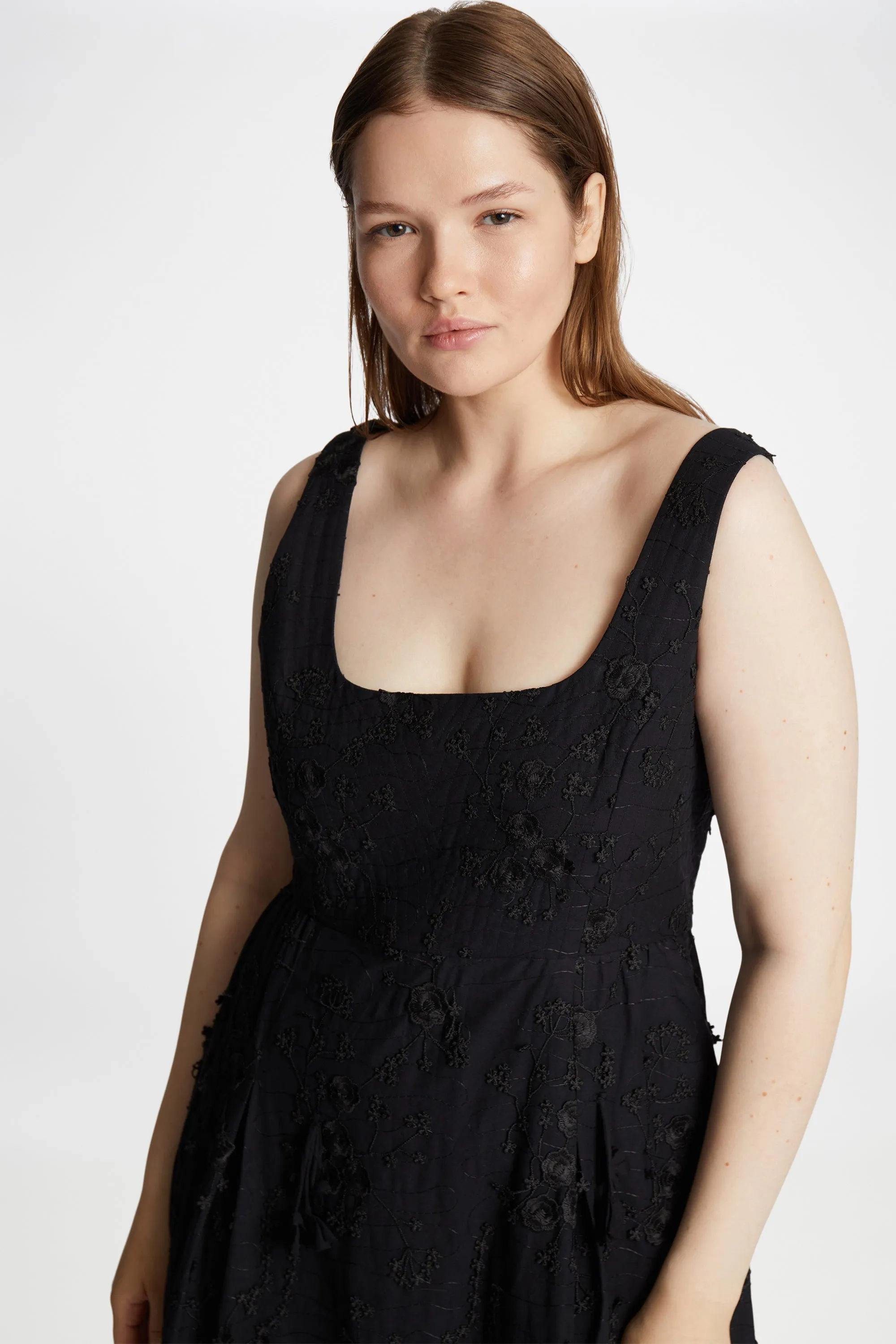 FRONIA - BLACK sold by Munthe product image thumbnail 3