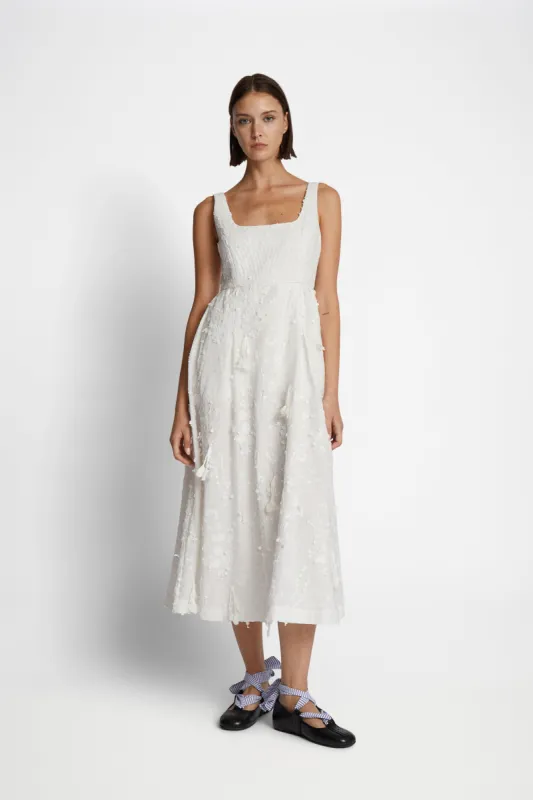 FRONIA - IVORY sold by Munthe