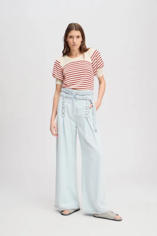 FABIUS - RED sold by Munthe