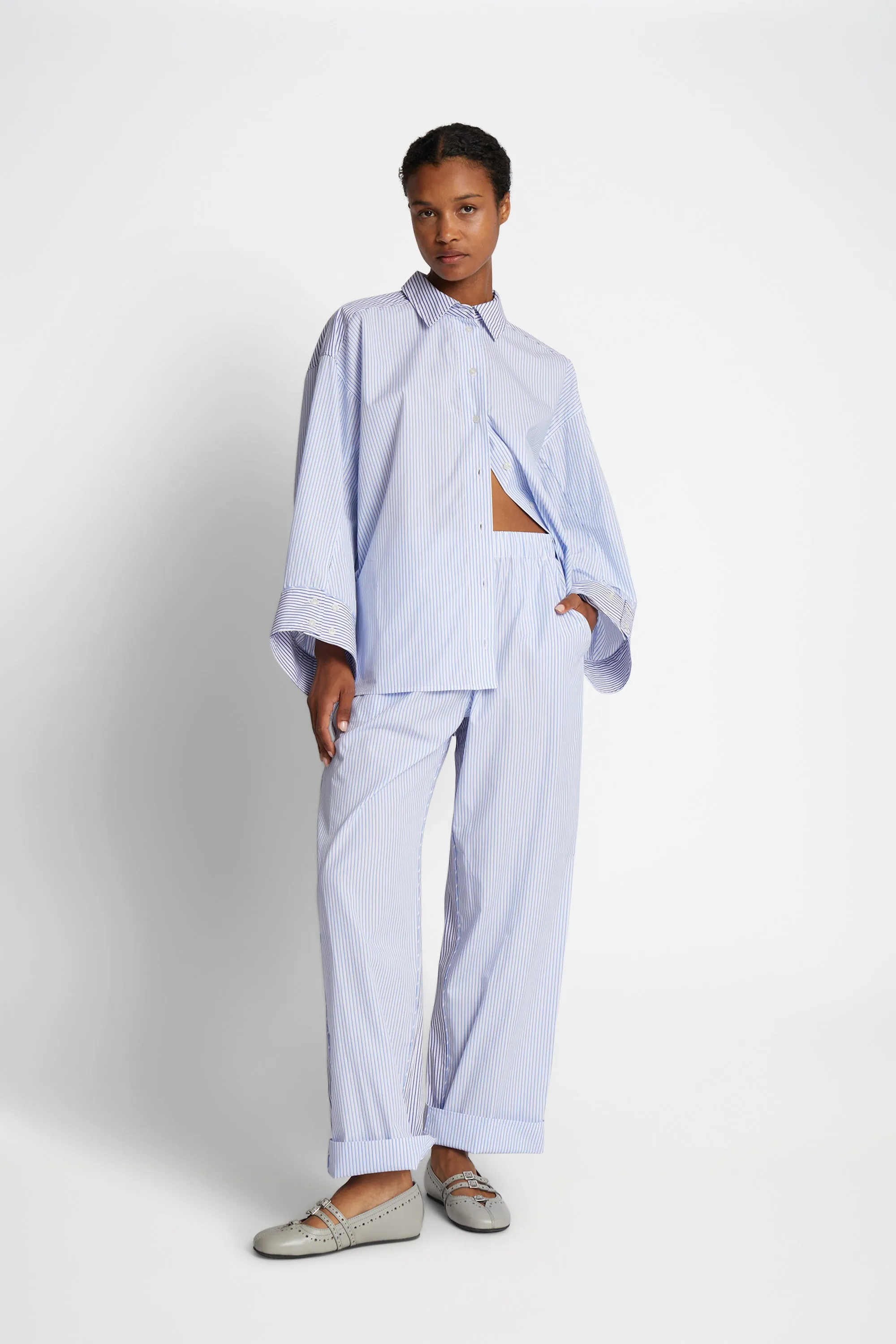 FILBERTO - BLUE sold by Munthe