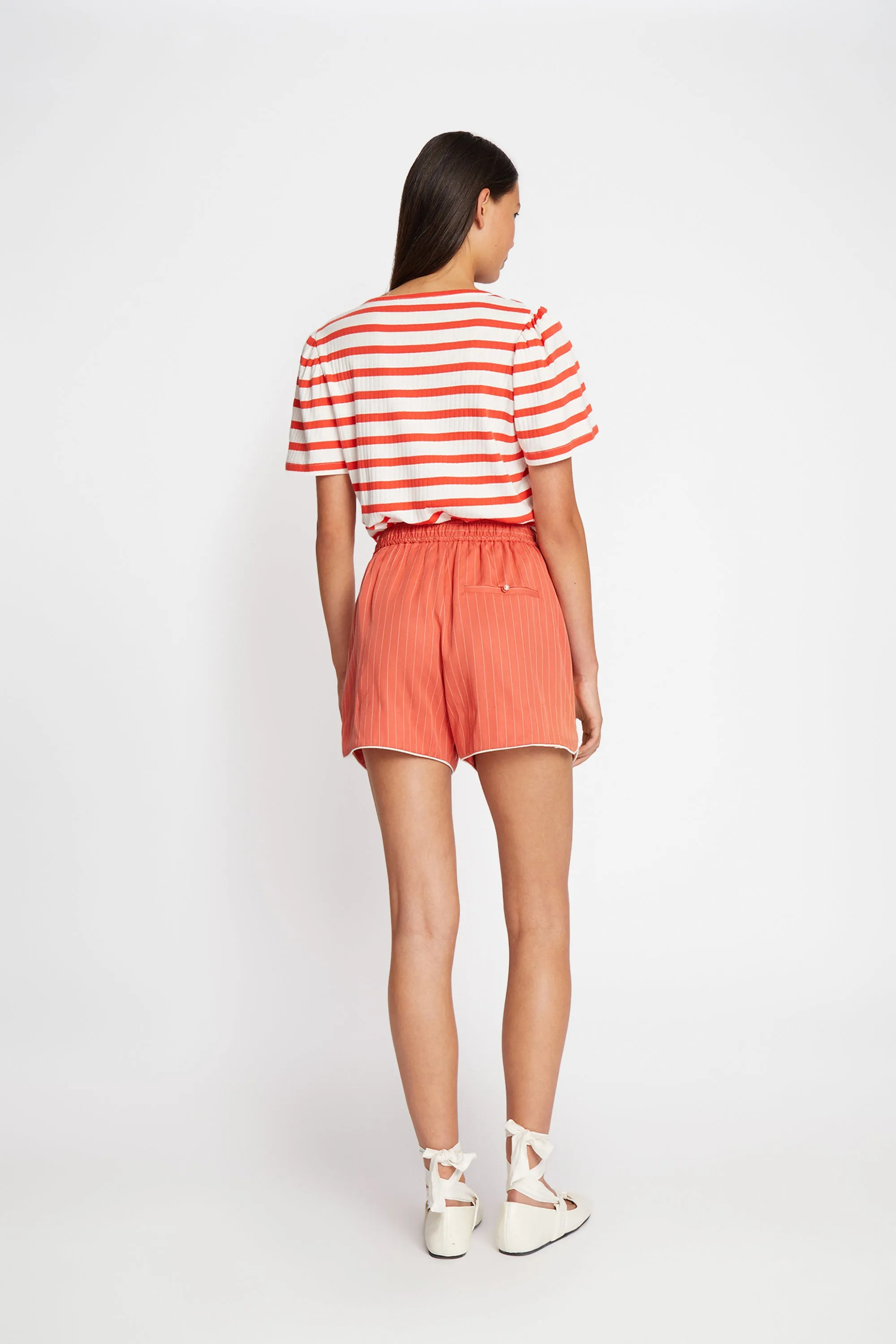 UTE - RED sold by Munthe product image thumbnail 3