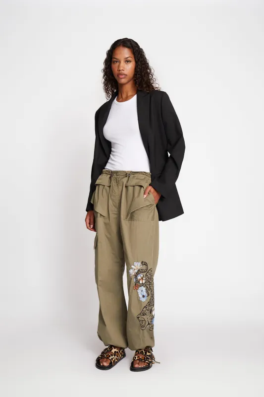 UNFORM - KHAKI made by Munthe