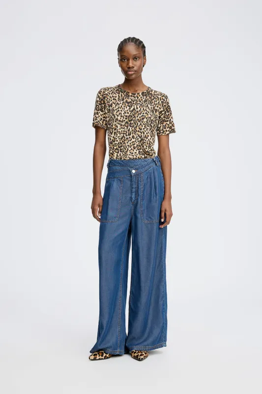 PARLA - CAMEL sold by Munthe