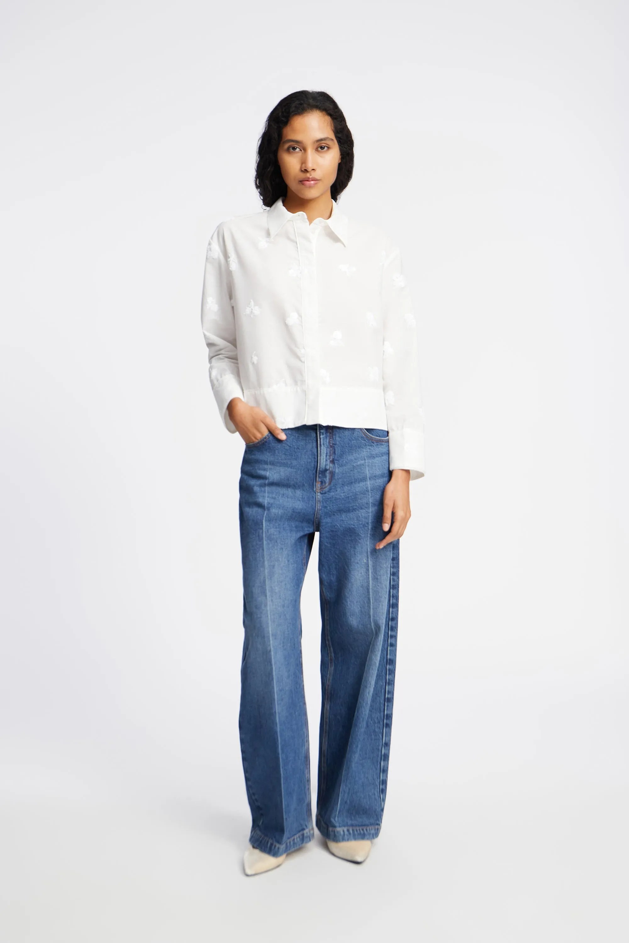 KASEIA - IVORY sold by Munthe