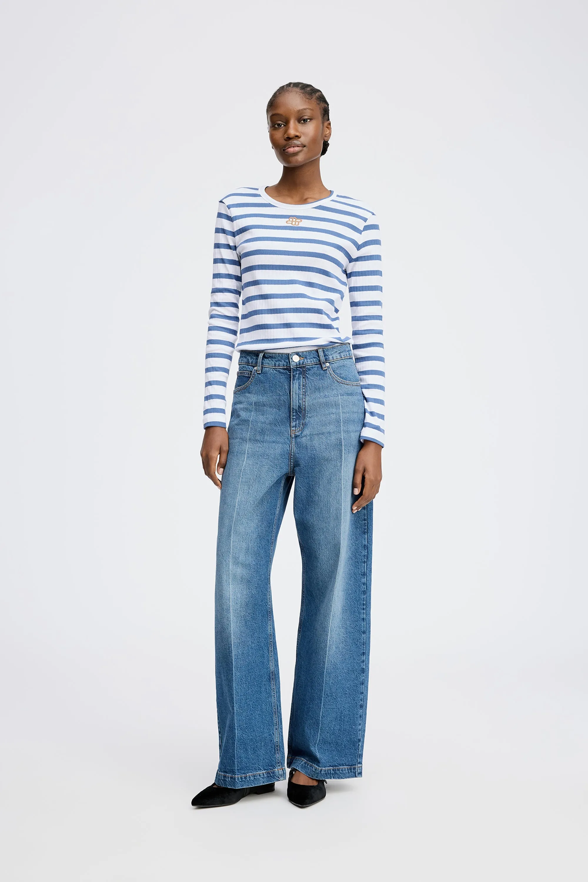 POTE - BLUE sold by Munthe