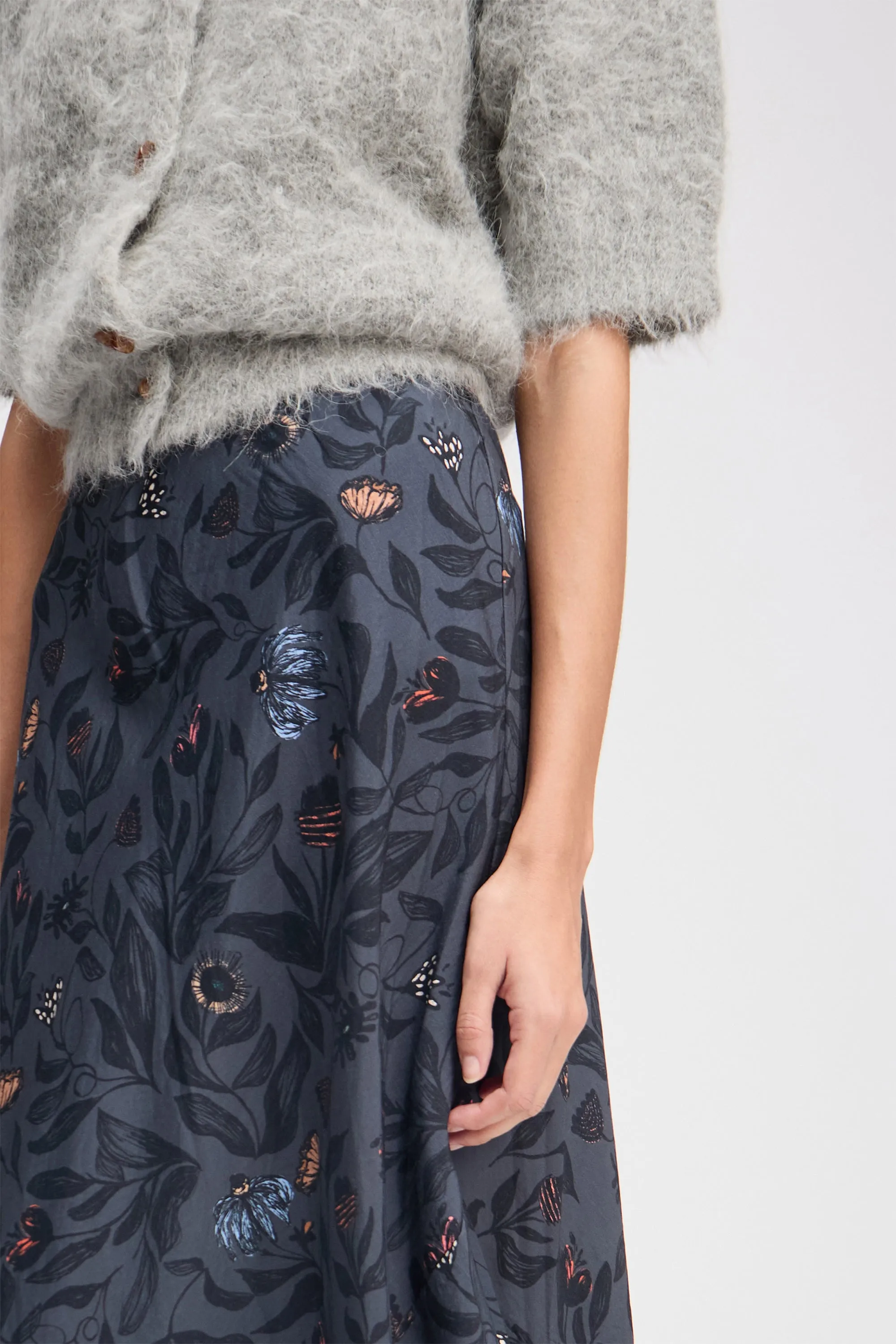 BARDOT - CHARCOAL sold by Munthe product image thumbnail 4