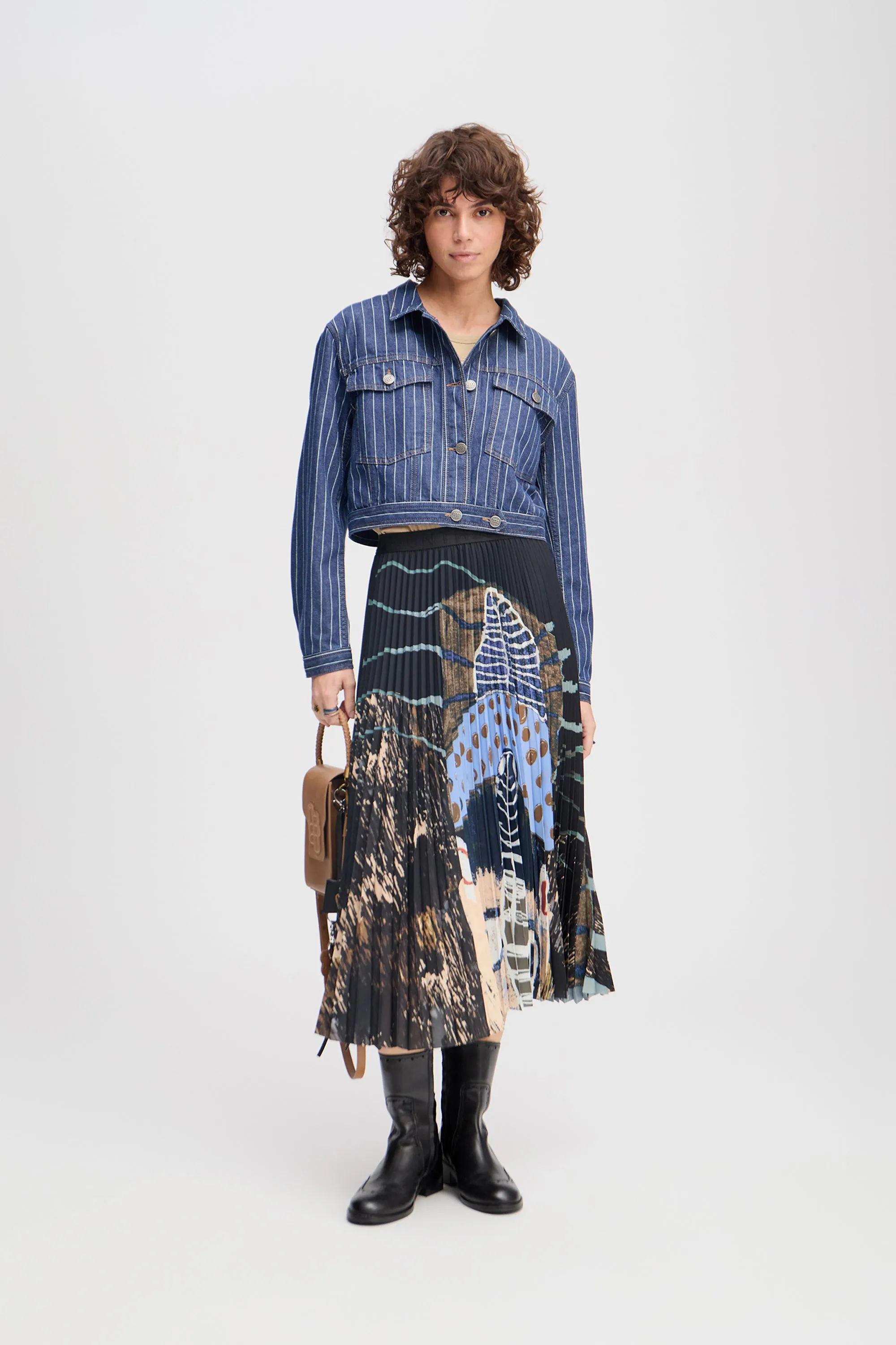 CHARMING - BLACK PRINT sold by Munthe