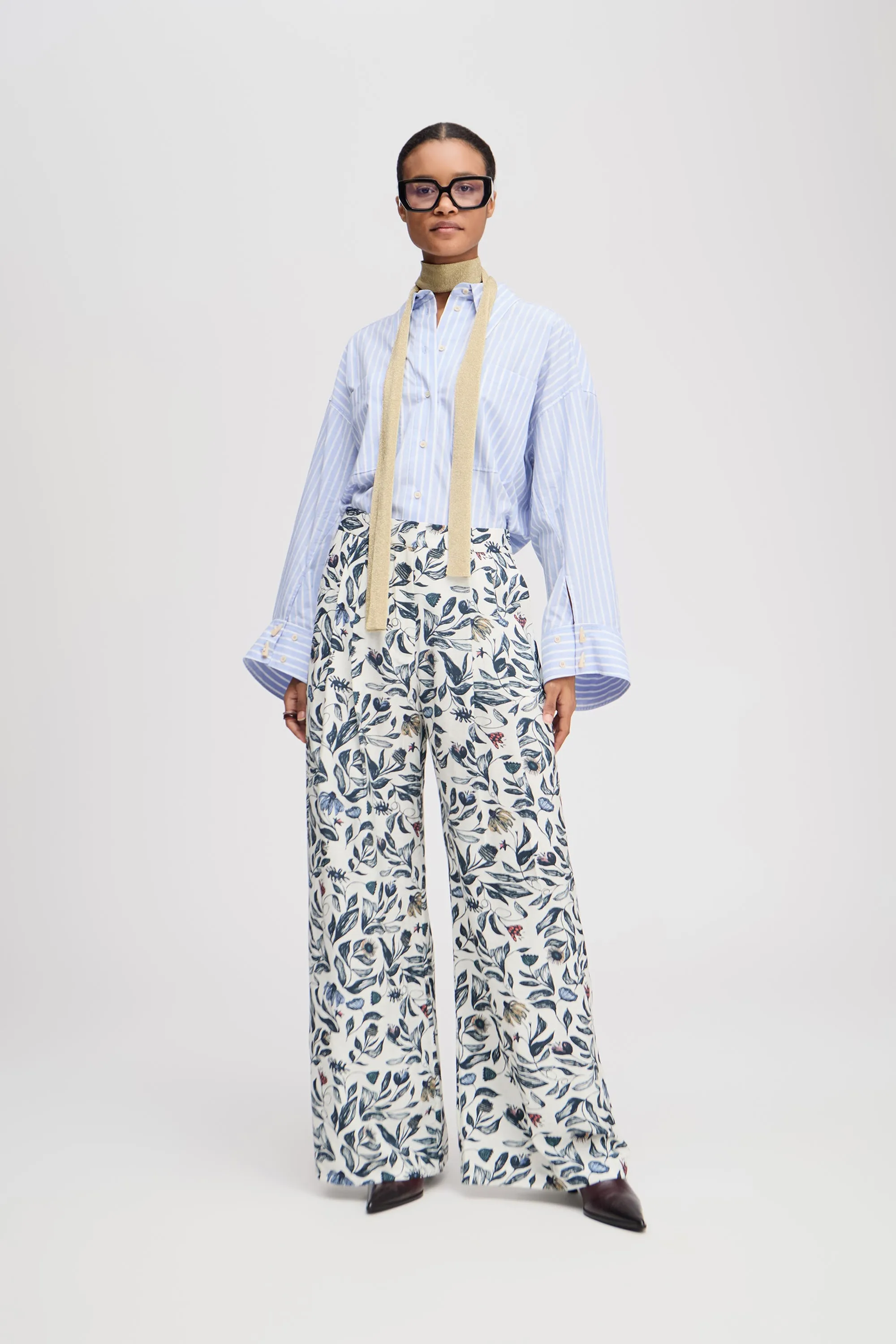 FAICUS - KIT sold by Munthe