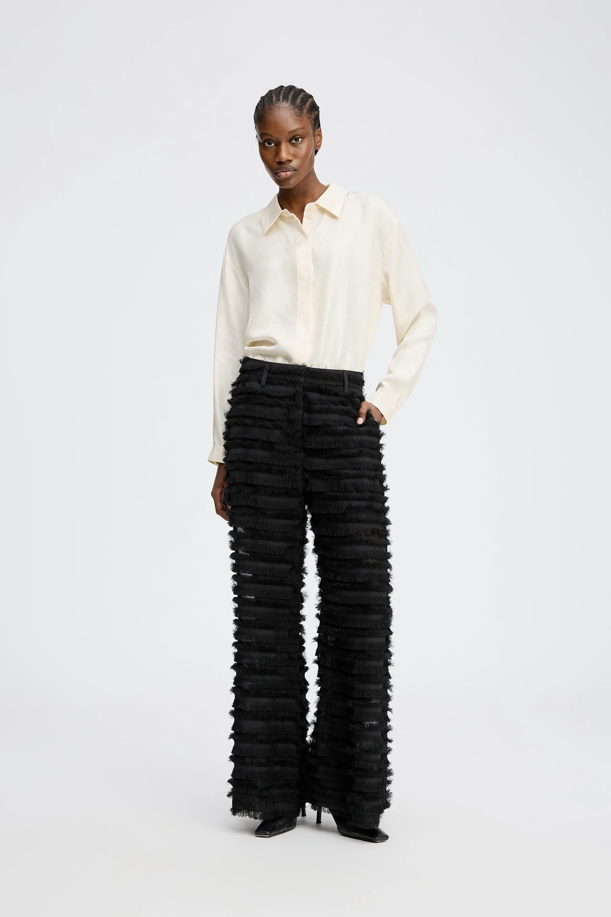 LAITH - BLACK sold by Munthe