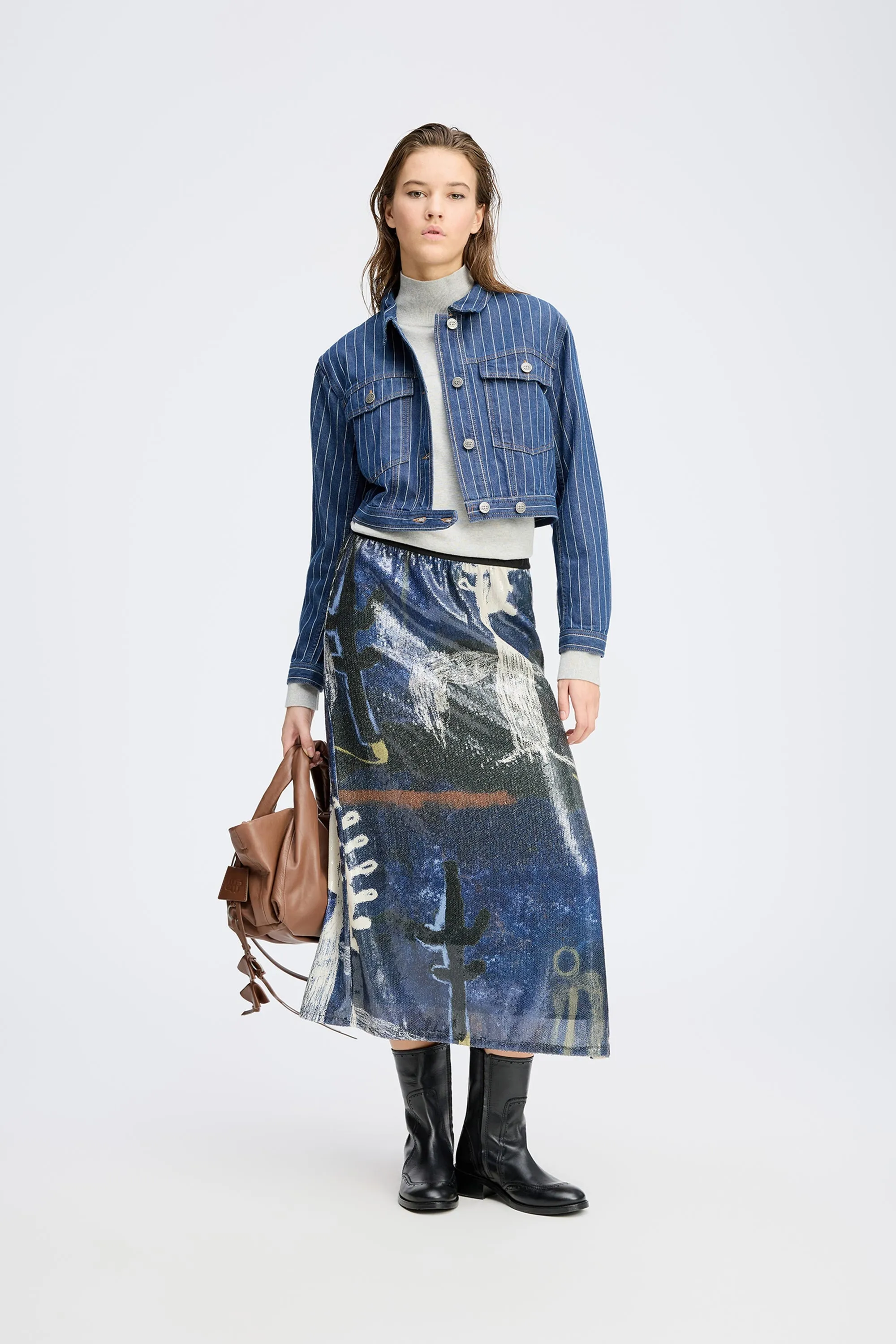 LEBANE - NAVY sold by Munthe