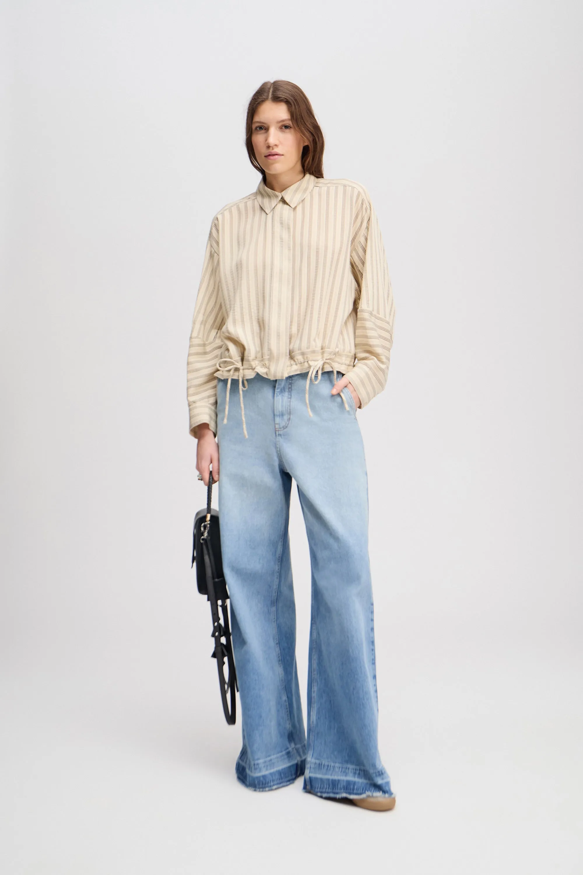 LOASTA - CREME sold by Munthe